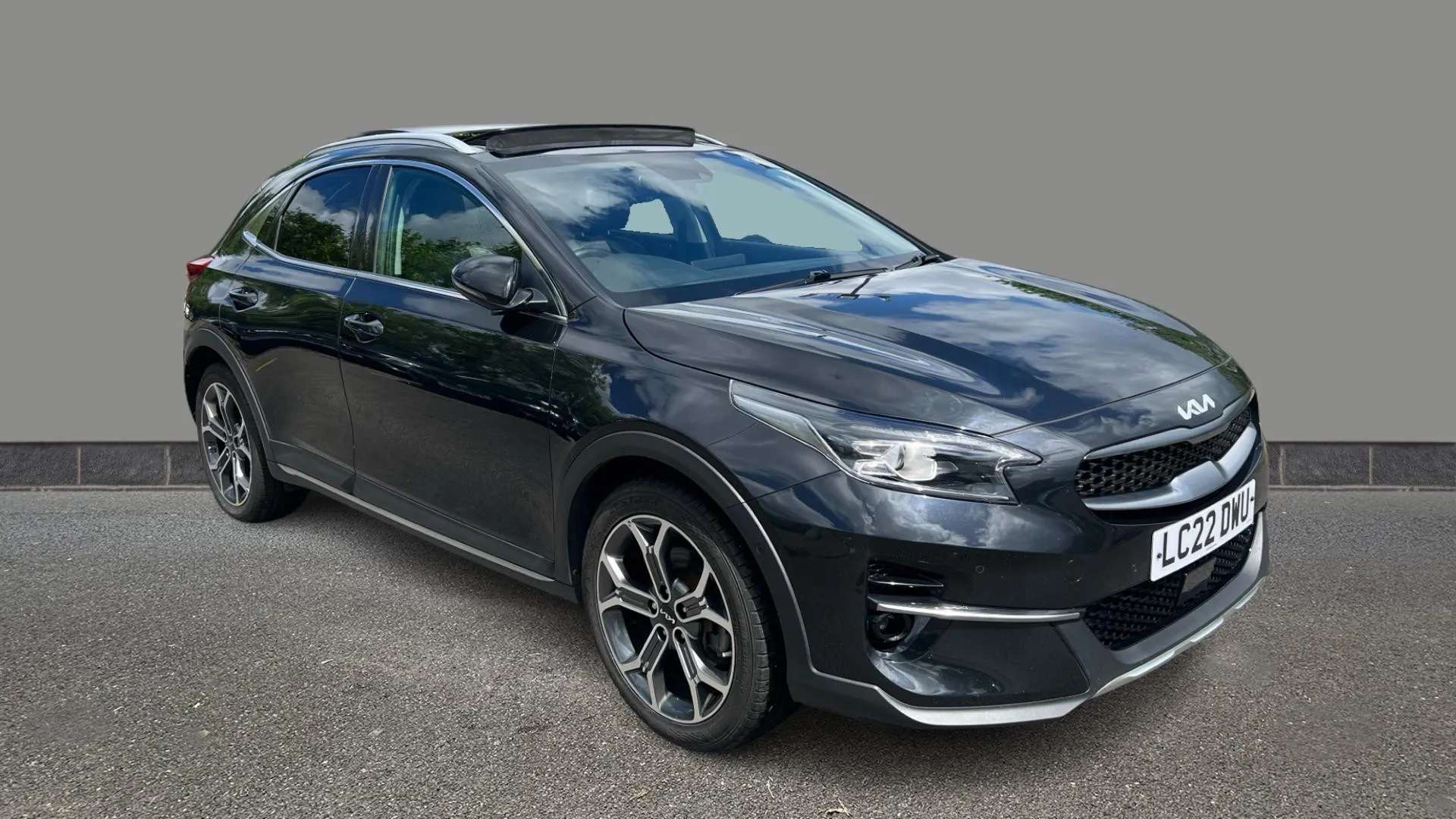 A 2022 KIA XCEED 1.5T GDi ISG 4 A 2022 KIA XCEED 1.5T GDi ISG 4