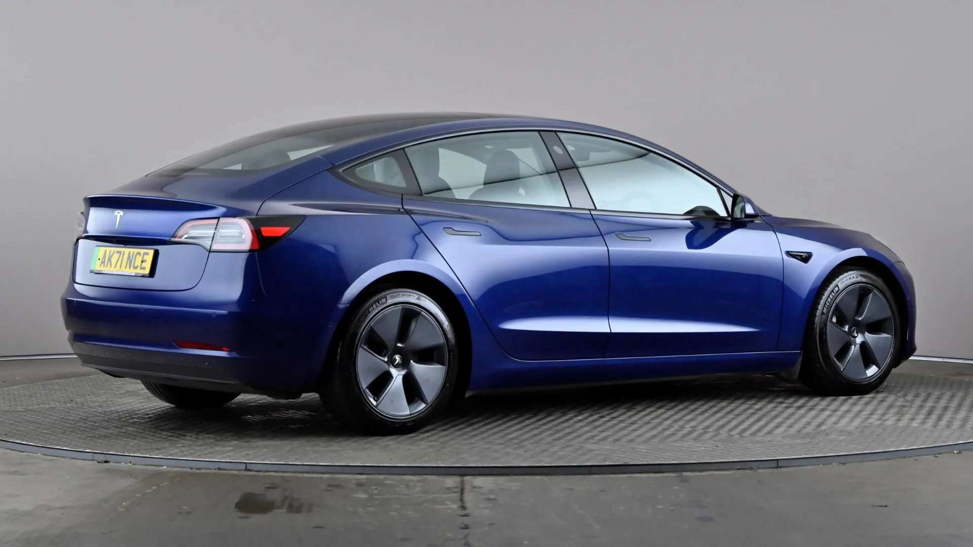2021 TESLA MODEL 3 2021 TESLA MODEL 3