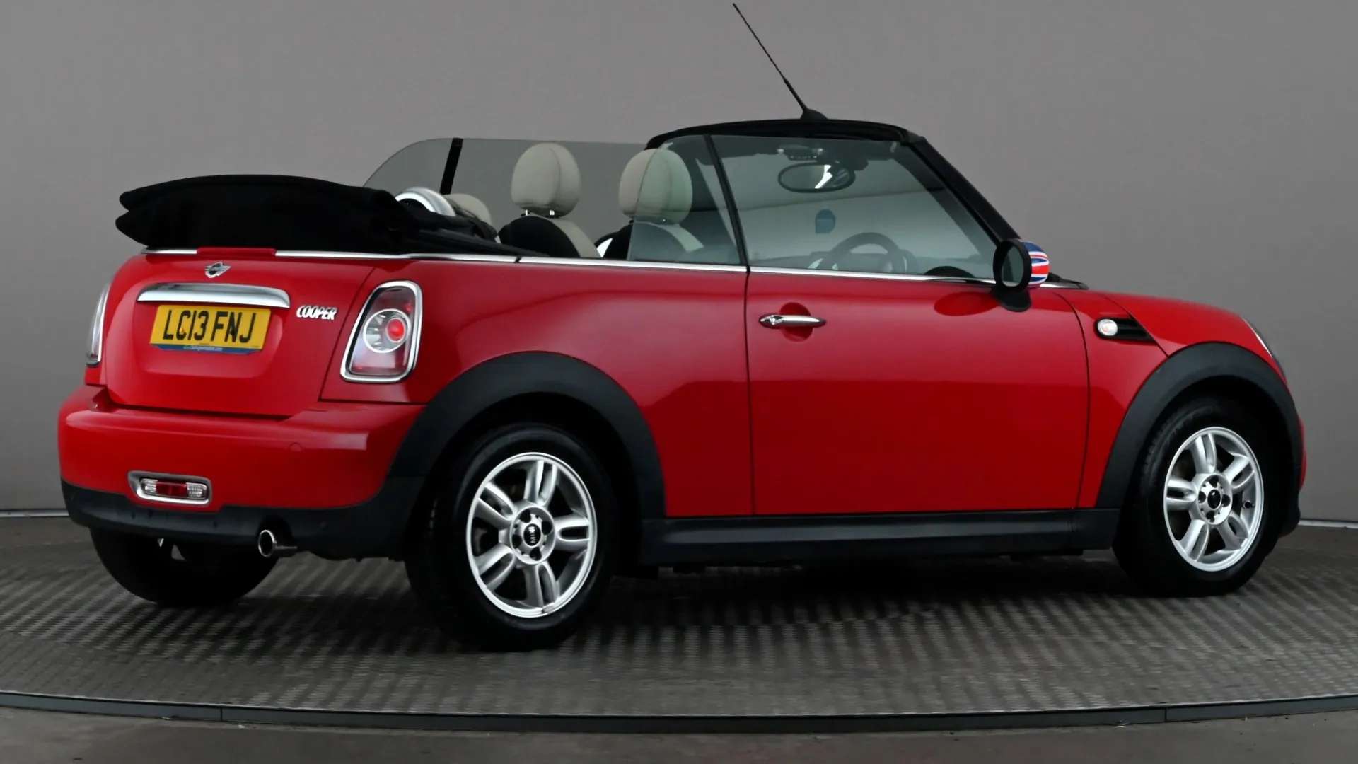 2013 MINI CONVERTIBLE 2013 MINI CONVERTIBLE