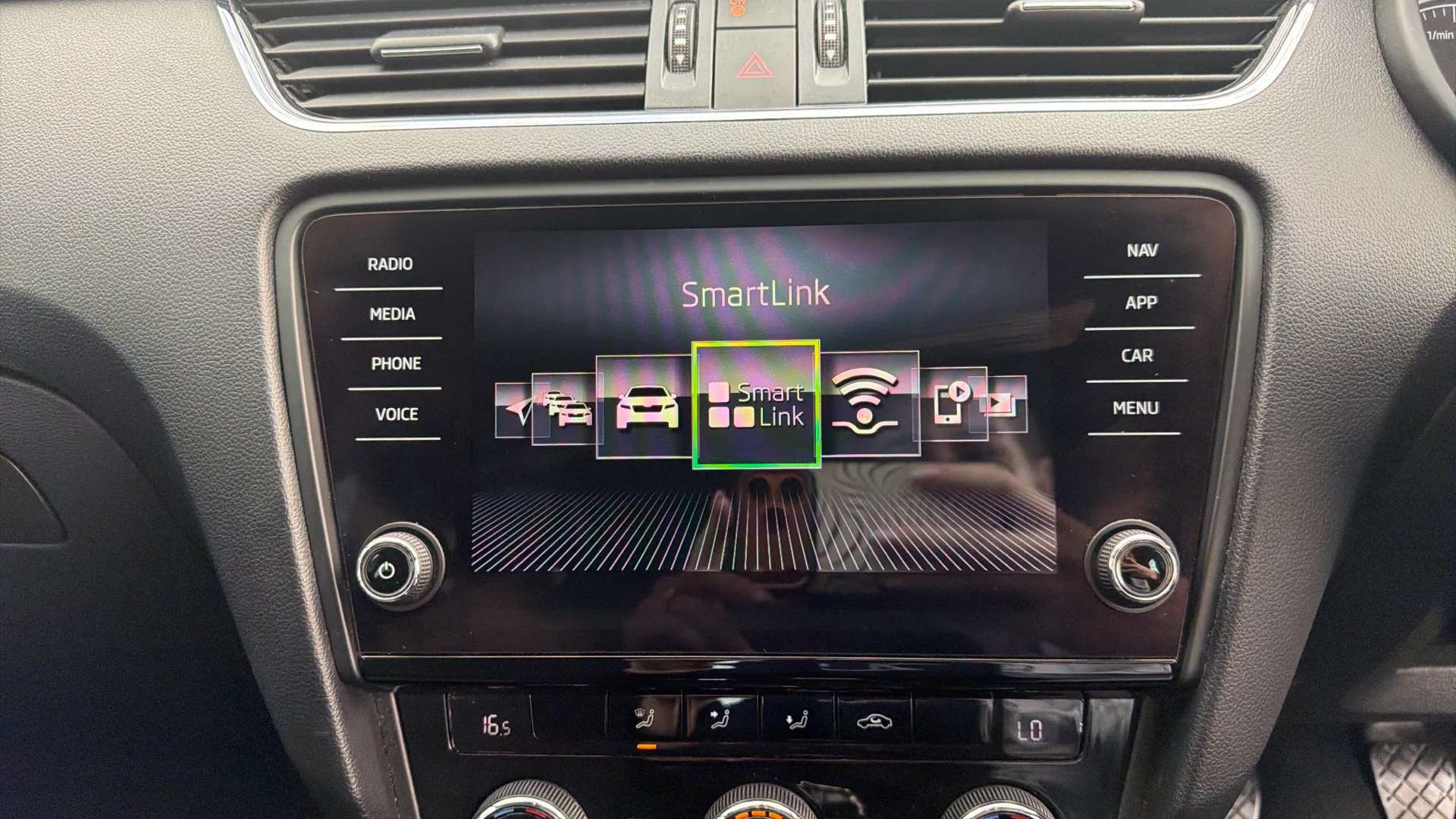 2017 SKODA OCTAVIA 2017 SKODA OCTAVIA
