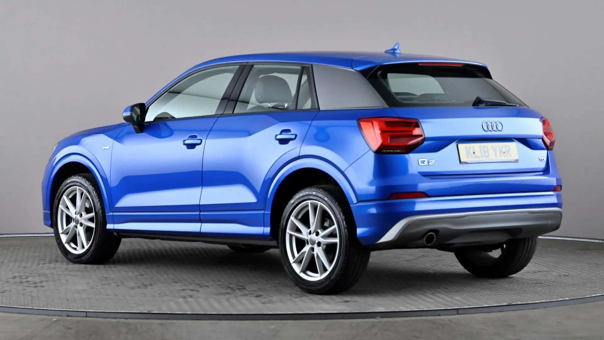 A 2018 AUDI Q2 1.6 TDI S Line A 2018 AUDI Q2 1.6 TDI S Line