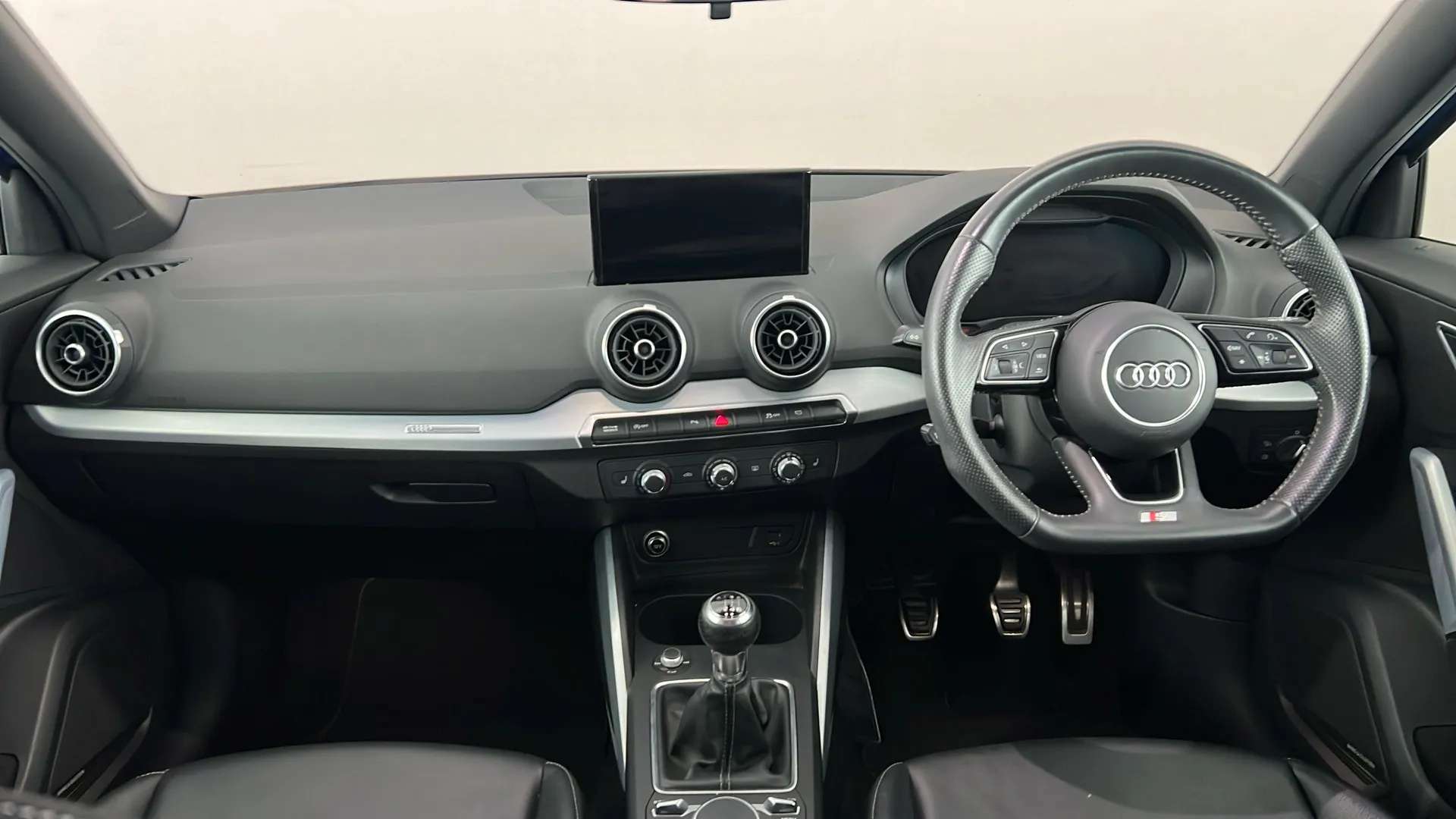 2018 AUDI Q2 2018 AUDI Q2