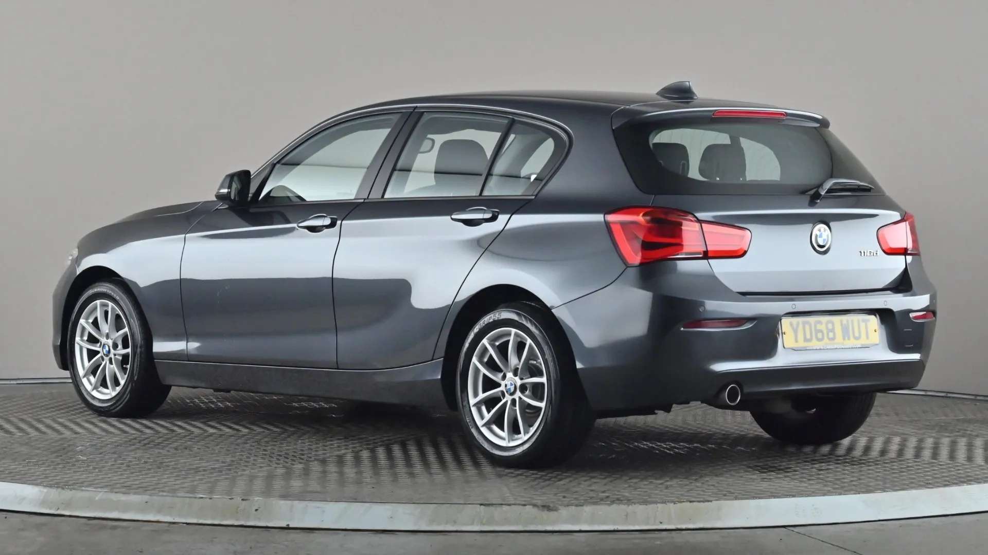 2018 BMW 1 SERIES 2018 BMW 1 SERIES
