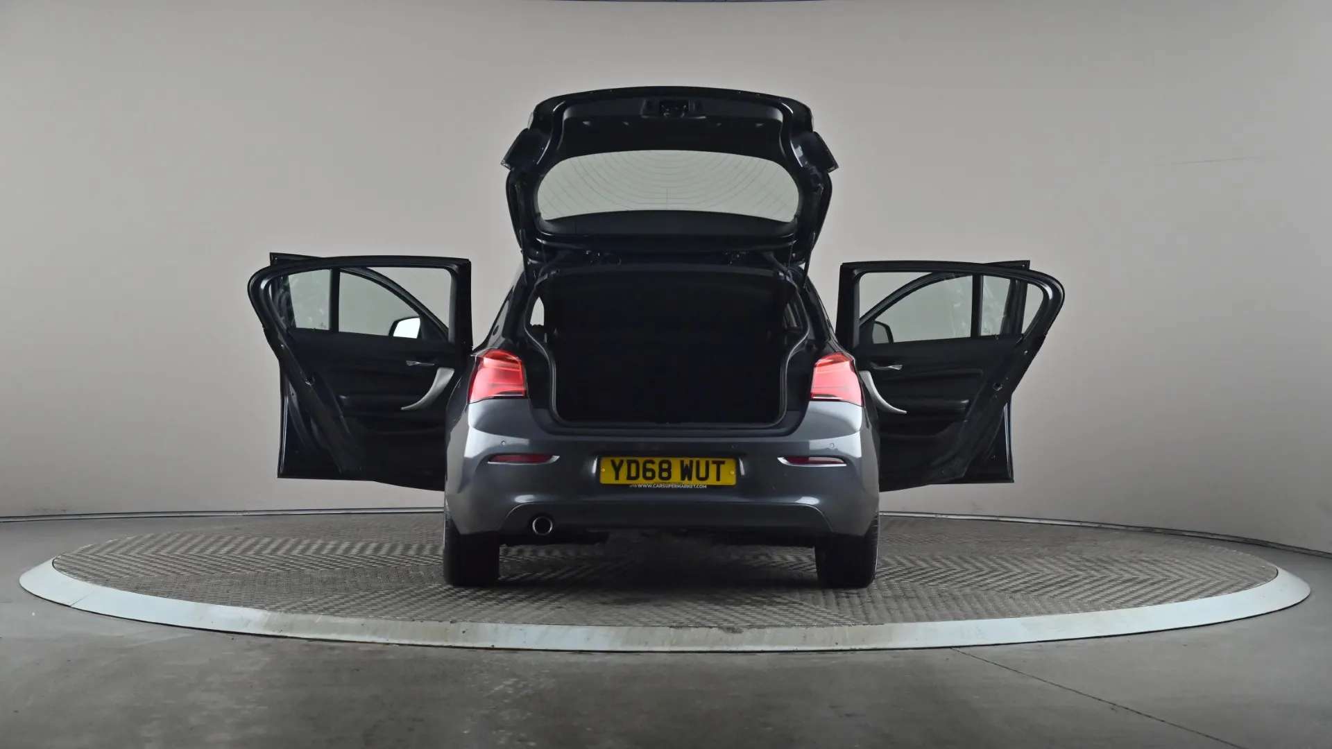 2018 BMW 1 SERIES 2018 BMW 1 SERIES