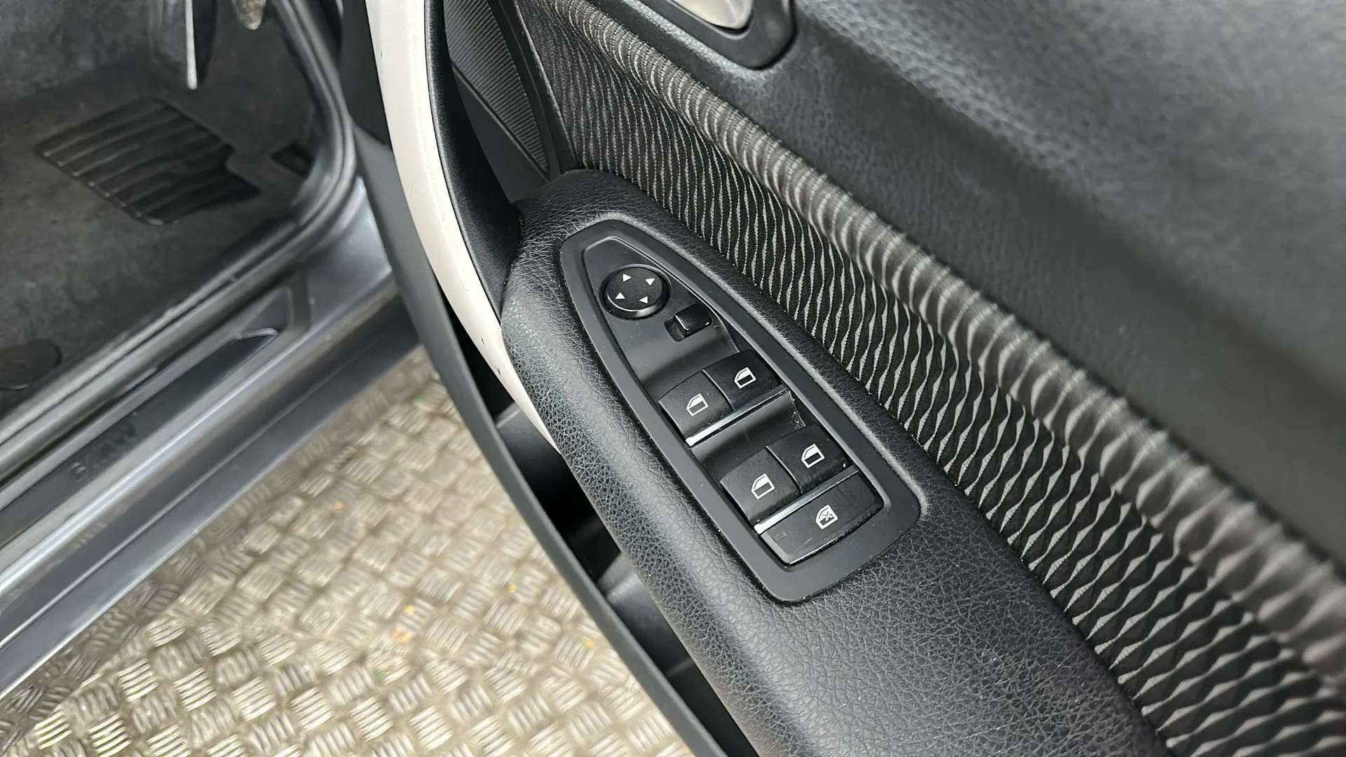 2018 BMW 1 SERIES 2018 BMW 1 SERIES