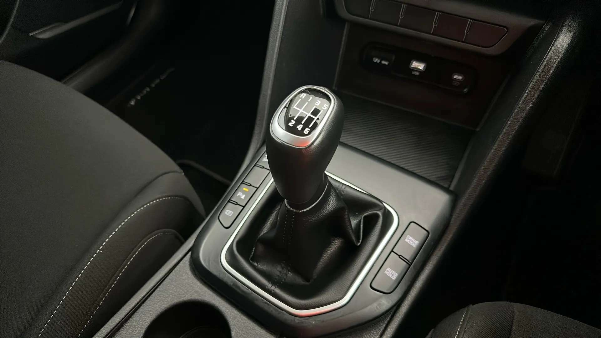 2023 KIA SPORTAGE 2023 KIA SPORTAGE