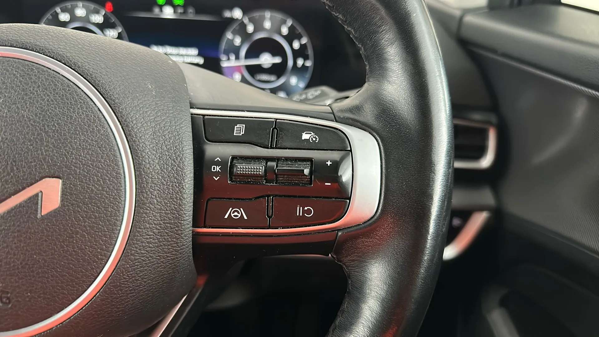 2023 KIA SPORTAGE 2023 KIA SPORTAGE