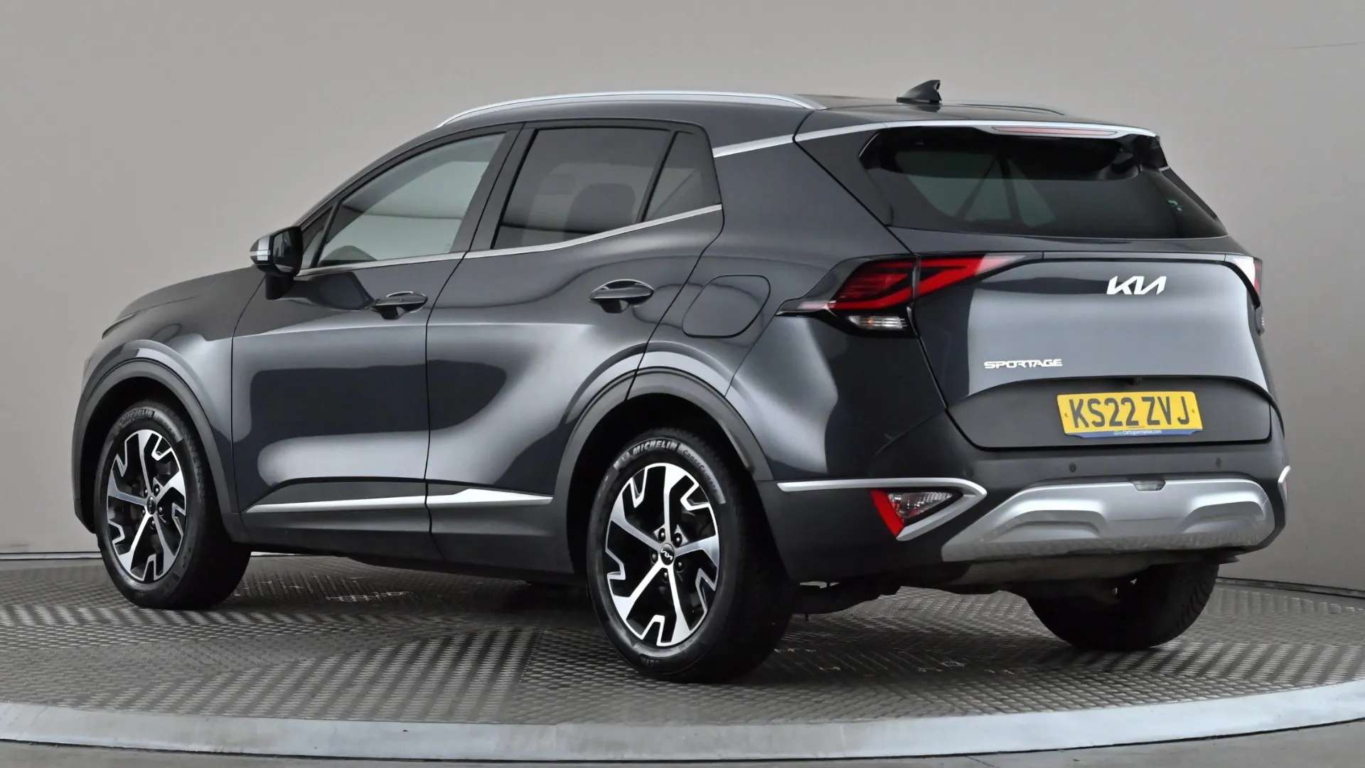 A 2022 KIA SPORTAGE 1.6T GDi ISG 3 A 2022 KIA SPORTAGE 1.6T GDi ISG 3