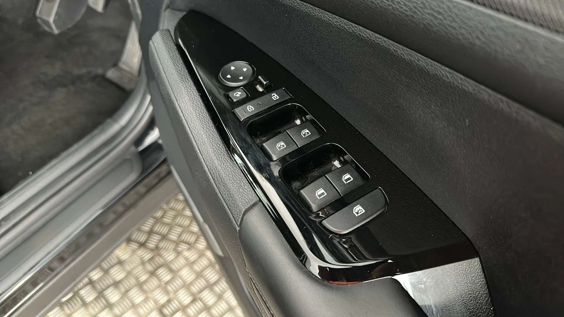 2023 KIA SPORTAGE 2023 KIA SPORTAGE