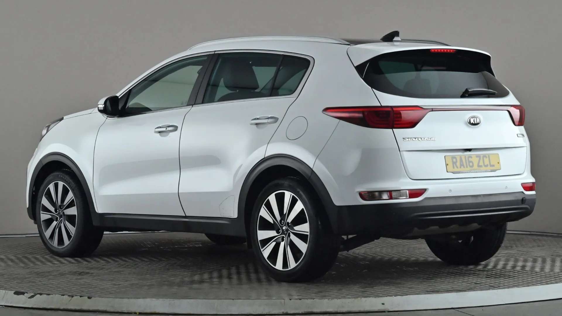 A 2016 KIA SPORTAGE 1.7 CRDi ISG 4 A 2016 KIA SPORTAGE 1.7 CRDi ISG 4