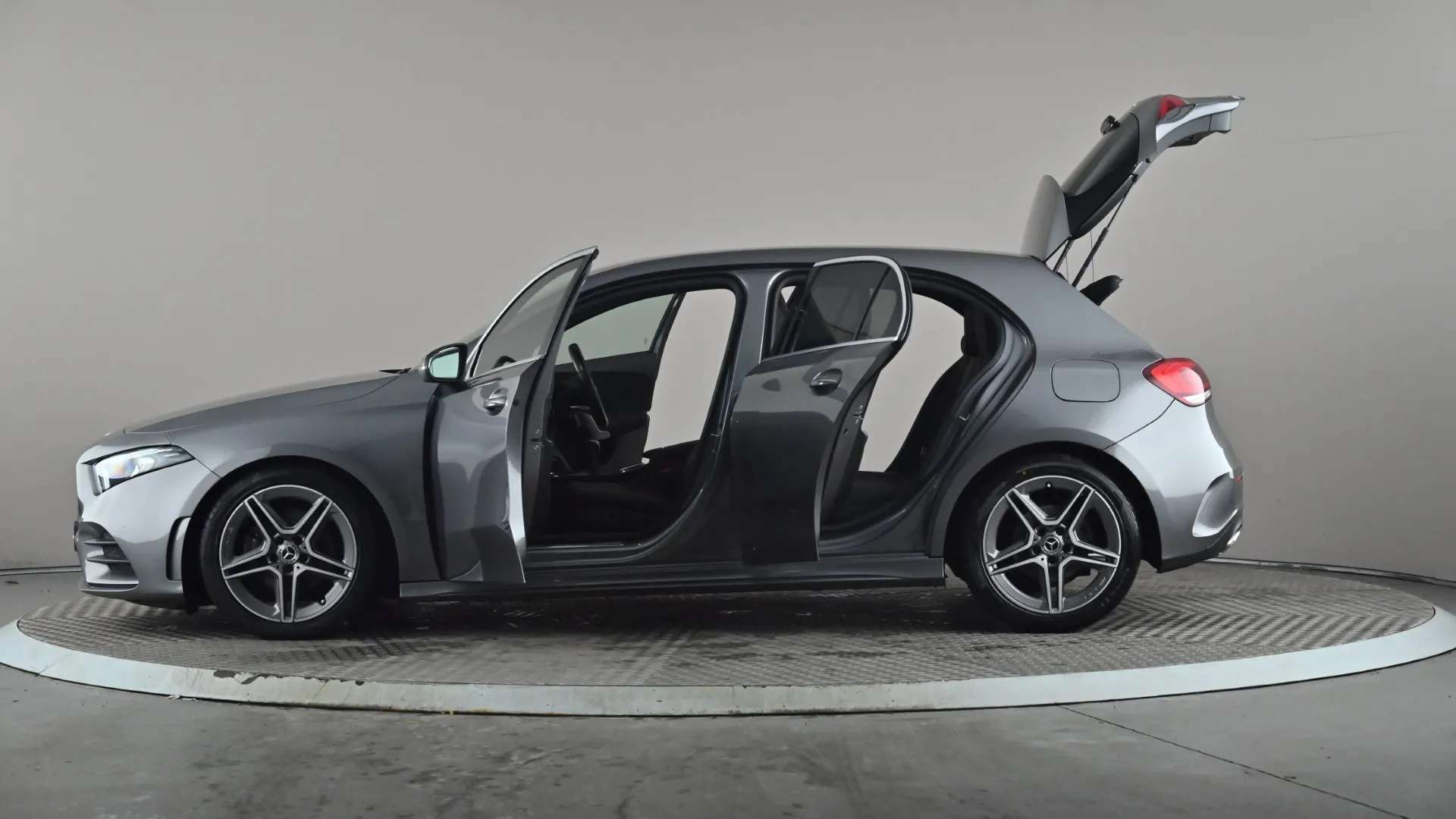 2019 MERCEDES-BENZ A CLASS 2019 MERCEDES-BENZ A CLASS