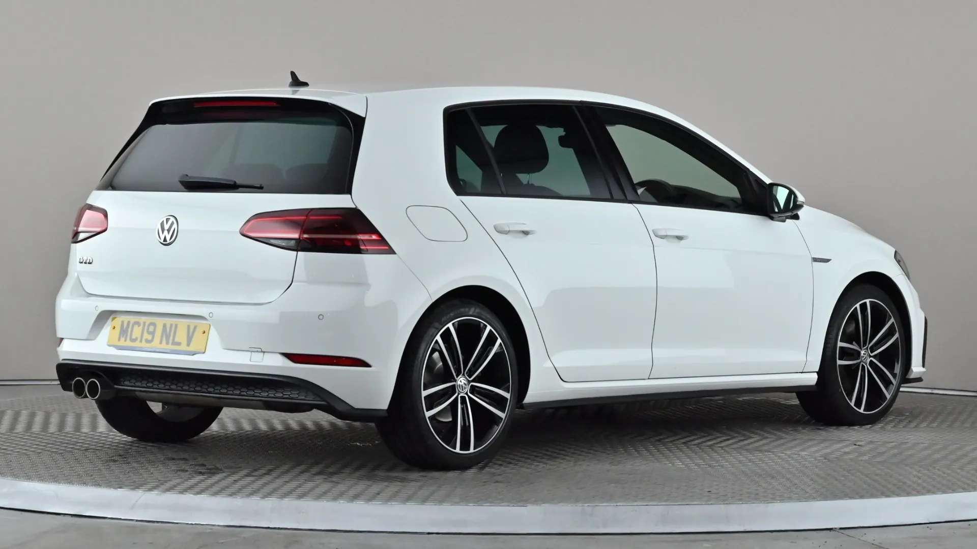 2019 VOLKSWAGEN GOLF 2019 VOLKSWAGEN GOLF