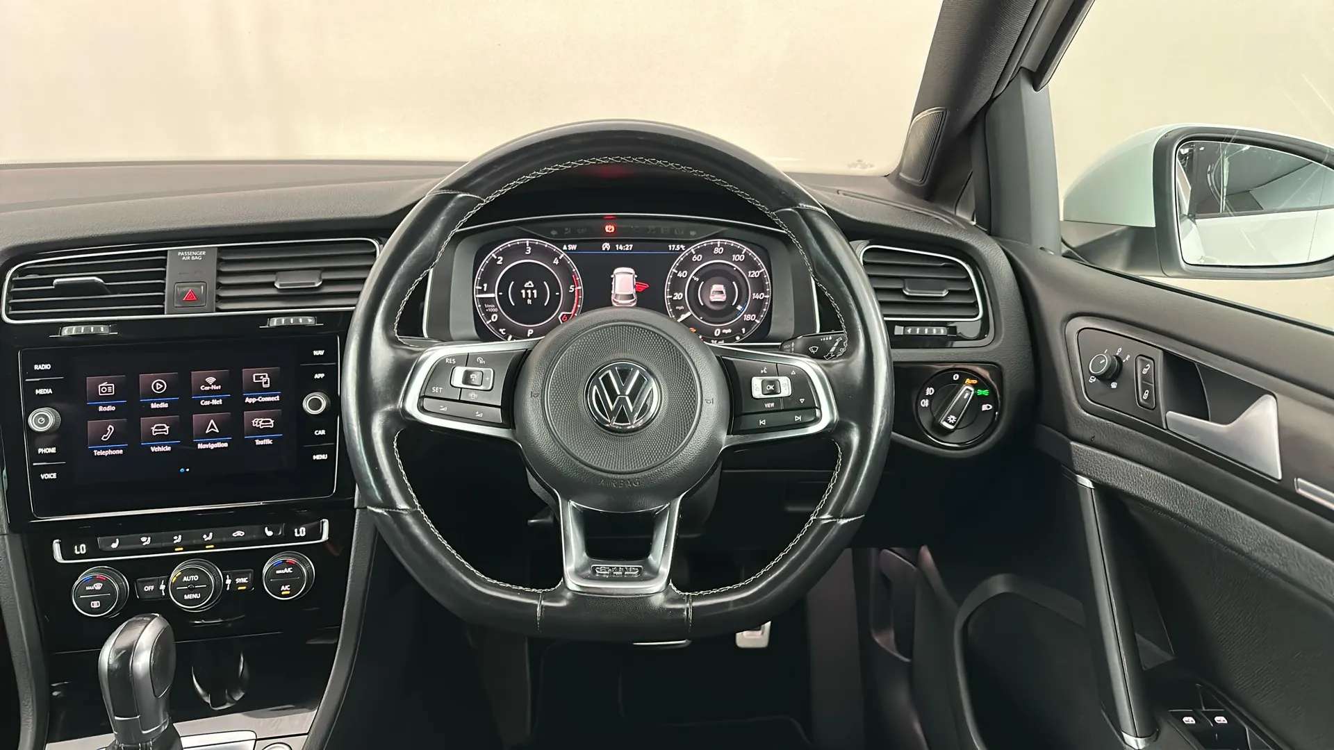 2019 VOLKSWAGEN GOLF 2019 VOLKSWAGEN GOLF