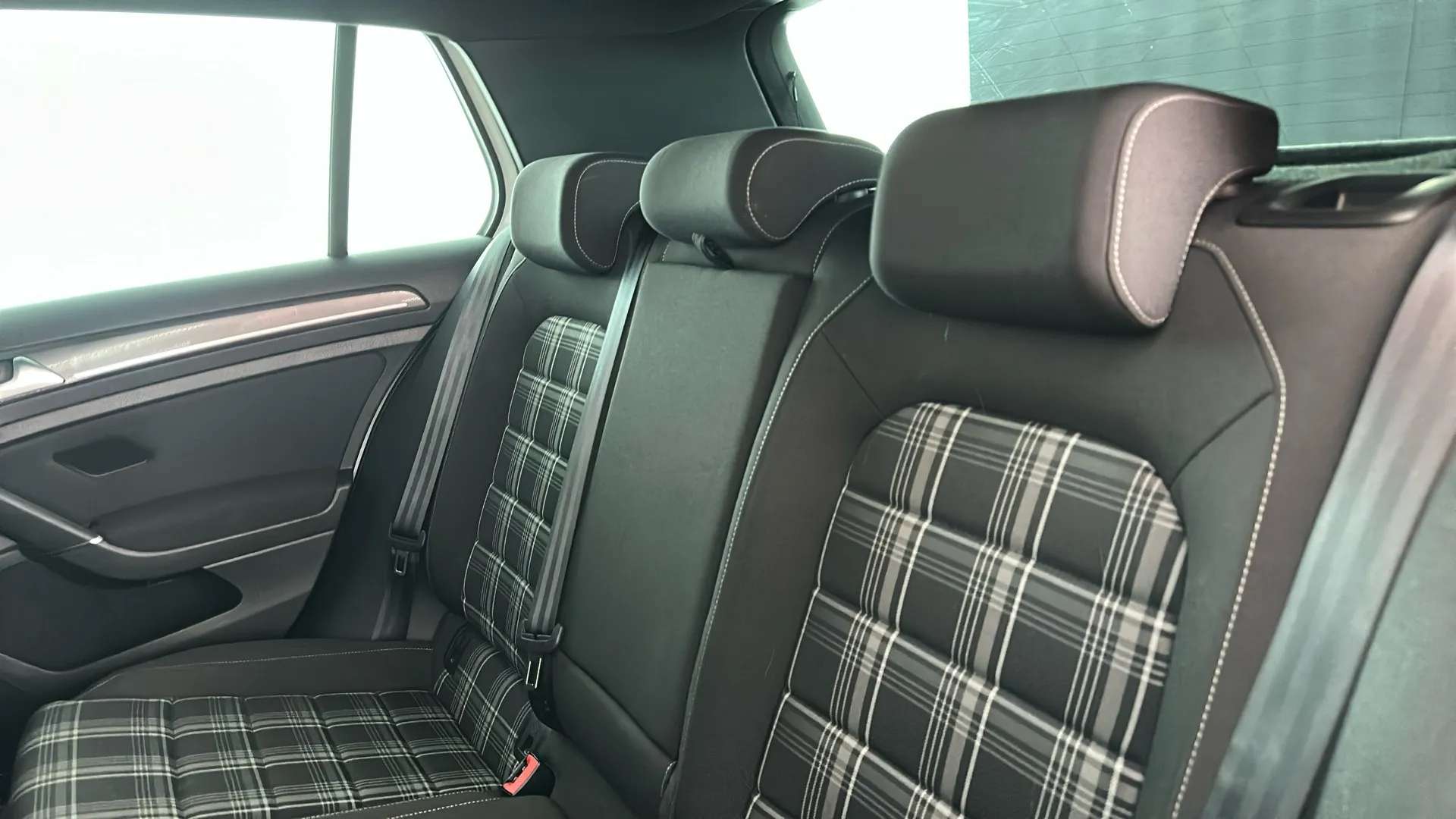 2019 VOLKSWAGEN GOLF 2019 VOLKSWAGEN GOLF