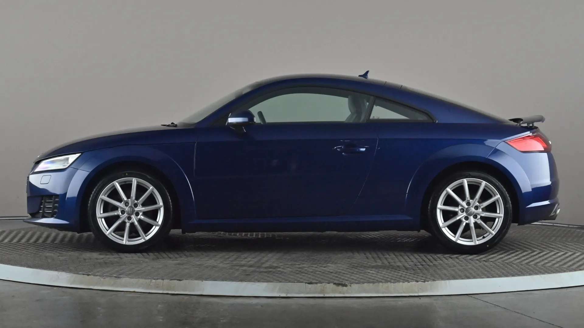 A 2017 AUDI TT 1.8T FSI Sport A 2017 AUDI TT 1.8T FSI Sport