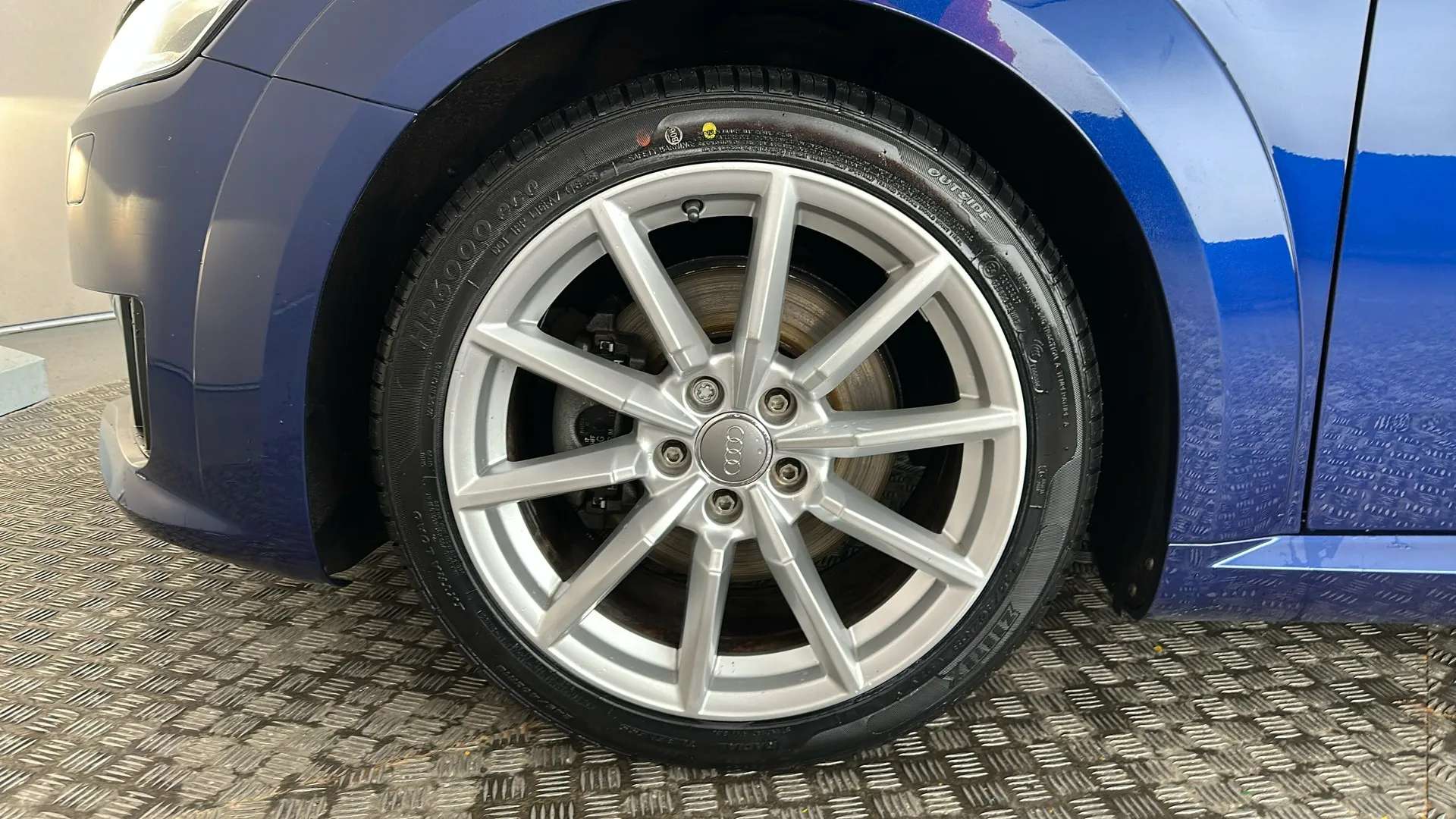 2017 AUDI TT 2017 AUDI TT