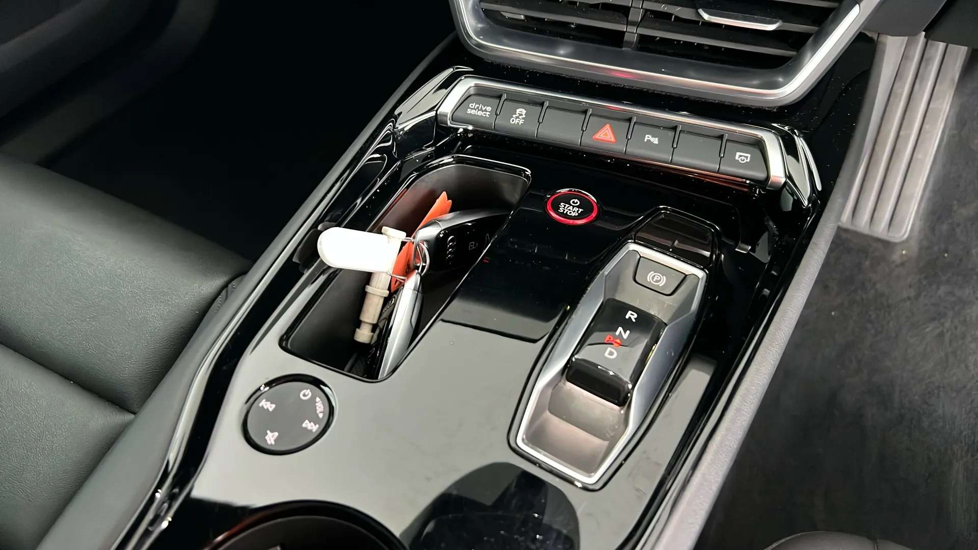 2023 AUDI E-TRON GT 2023 AUDI E-TRON GT