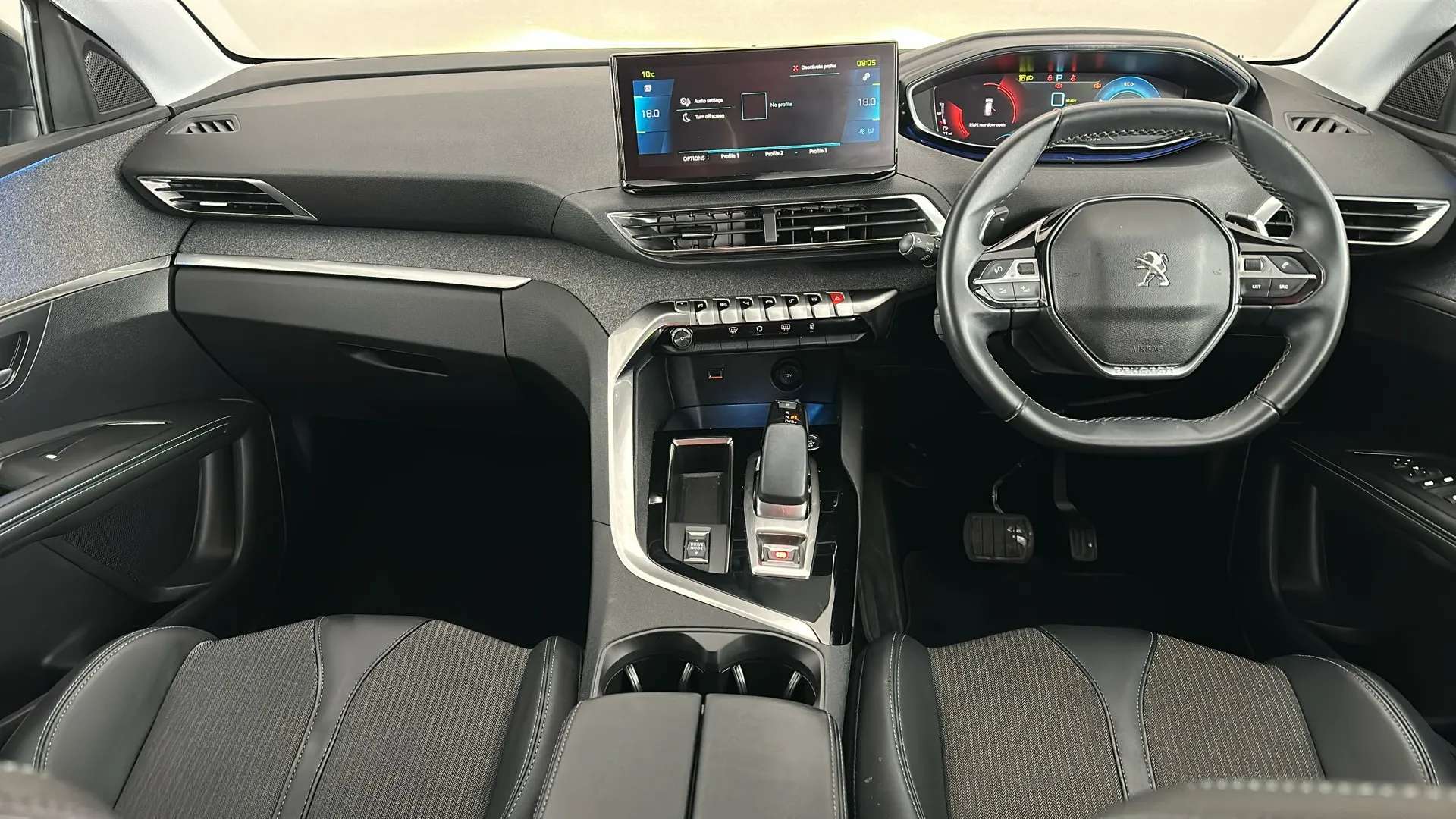 2022 PEUGEOT 3008 2022 PEUGEOT 3008