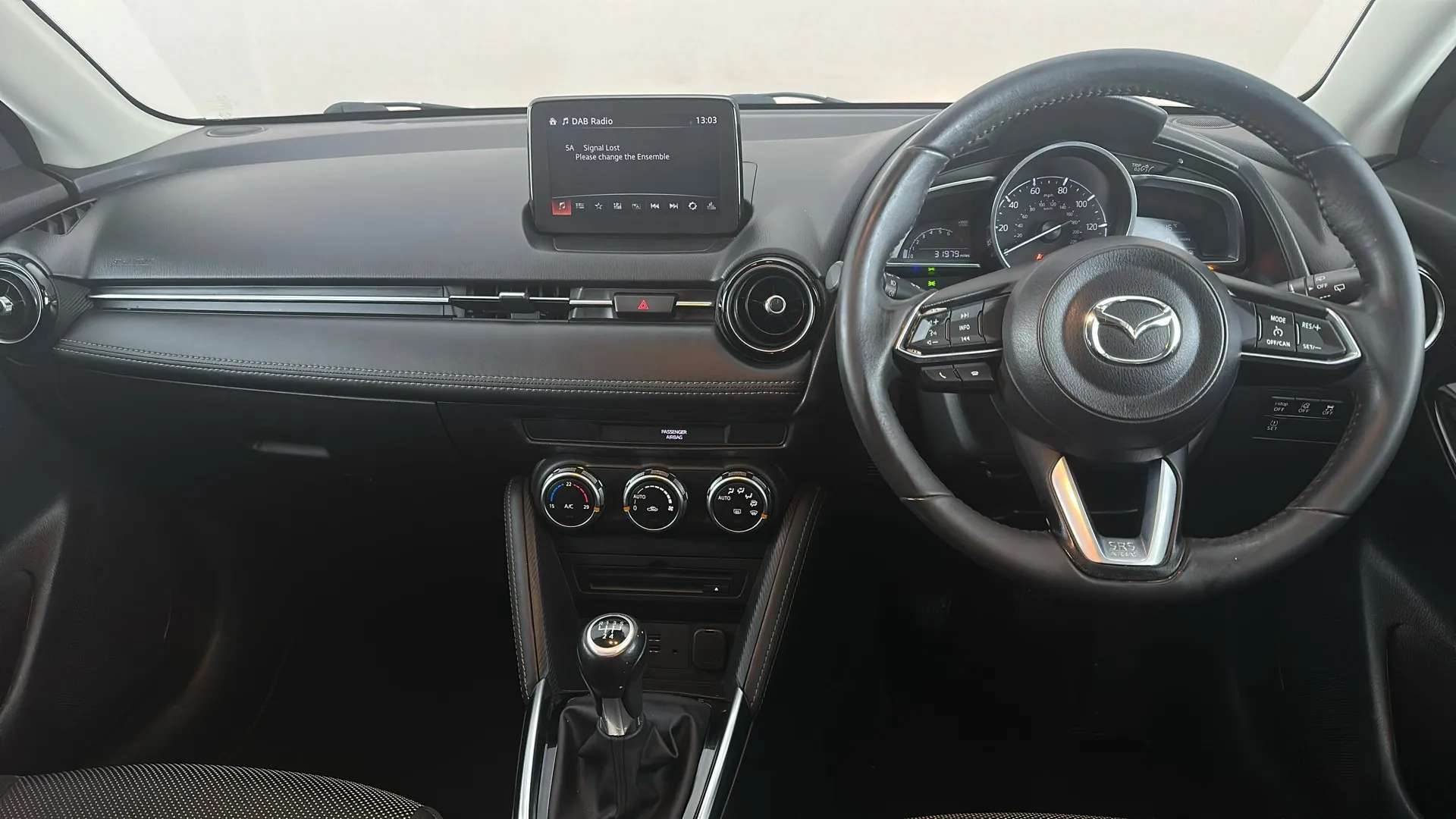2019 MAZDA MAZDA2 2019 MAZDA MAZDA2