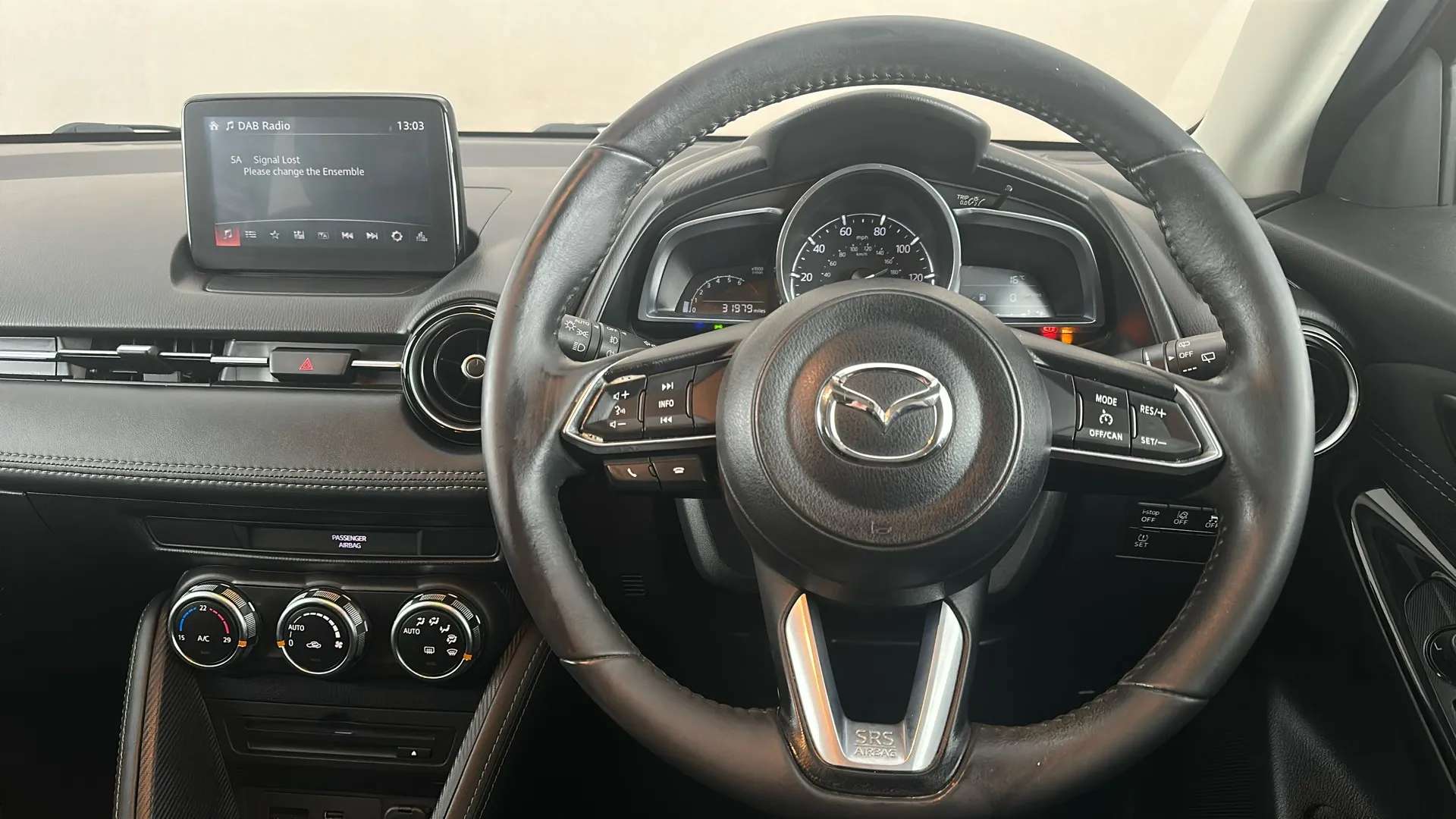 2019 MAZDA MAZDA2 2019 MAZDA MAZDA2