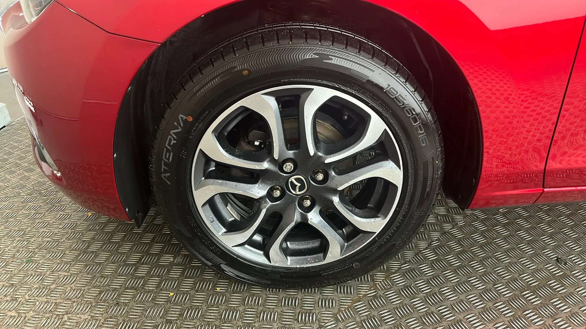 2019 MAZDA MAZDA2 2019 MAZDA MAZDA2