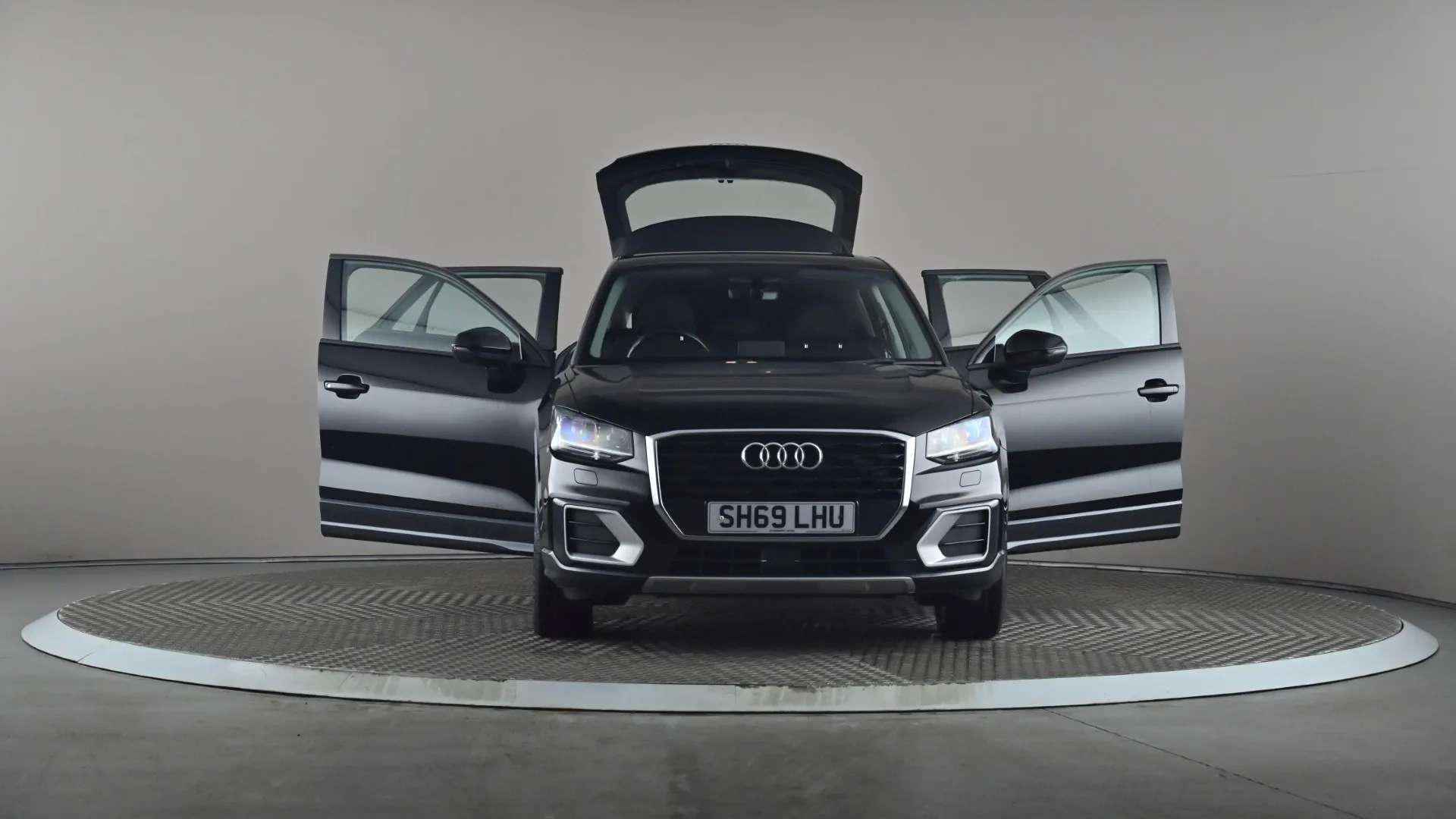 2019 AUDI Q2 2019 AUDI Q2