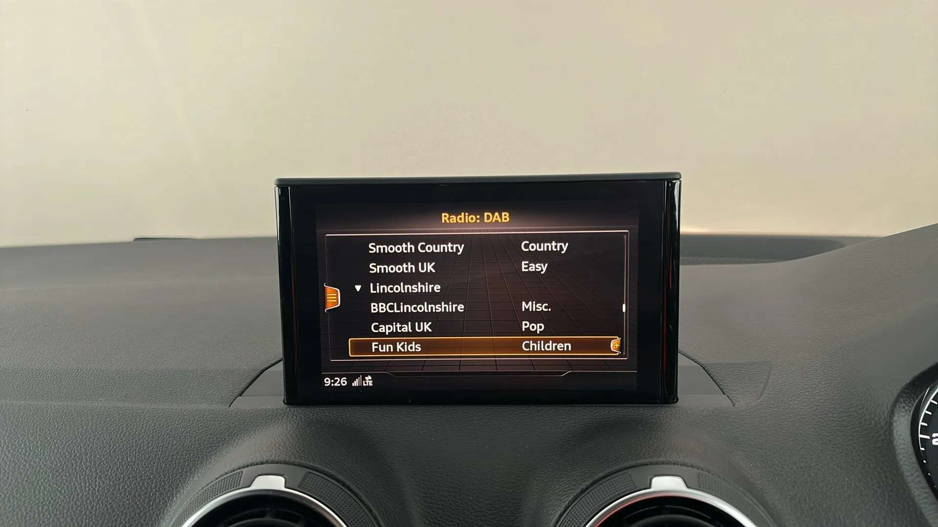 2019 AUDI Q2 2019 AUDI Q2