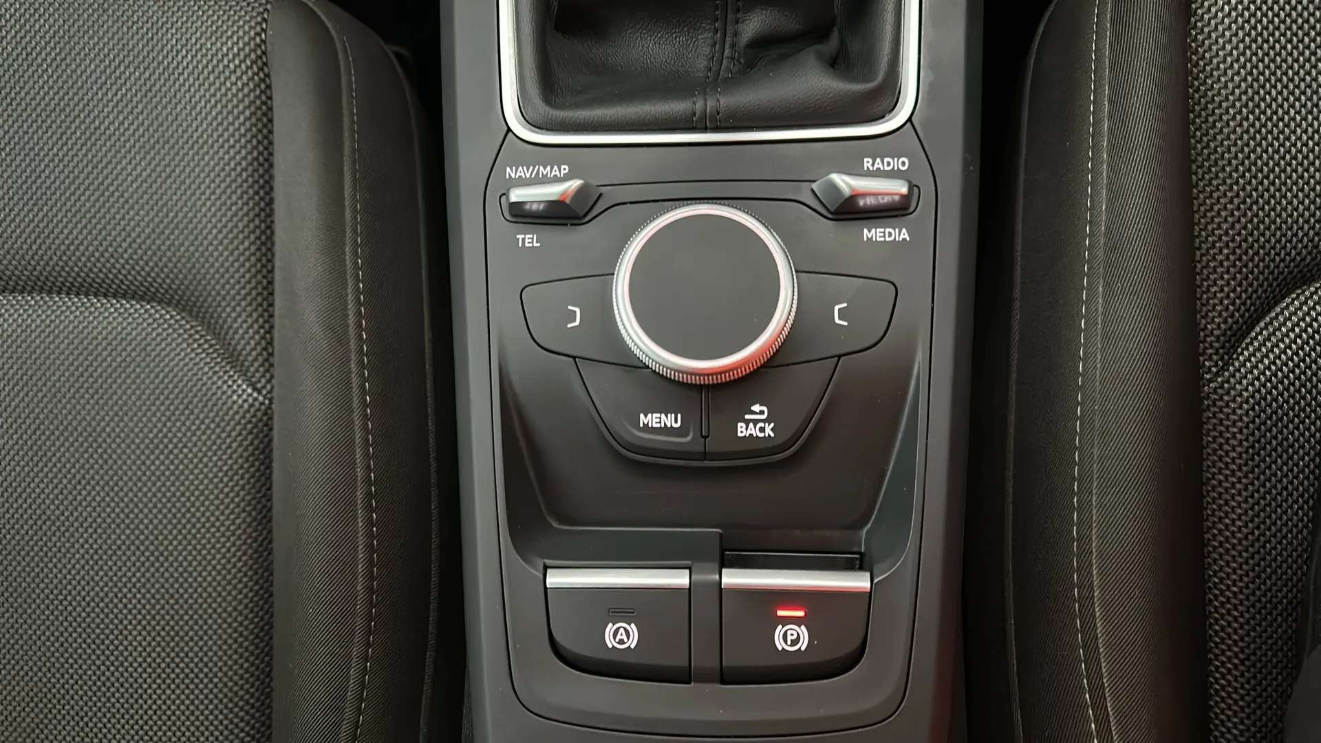 2019 AUDI Q2 2019 AUDI Q2