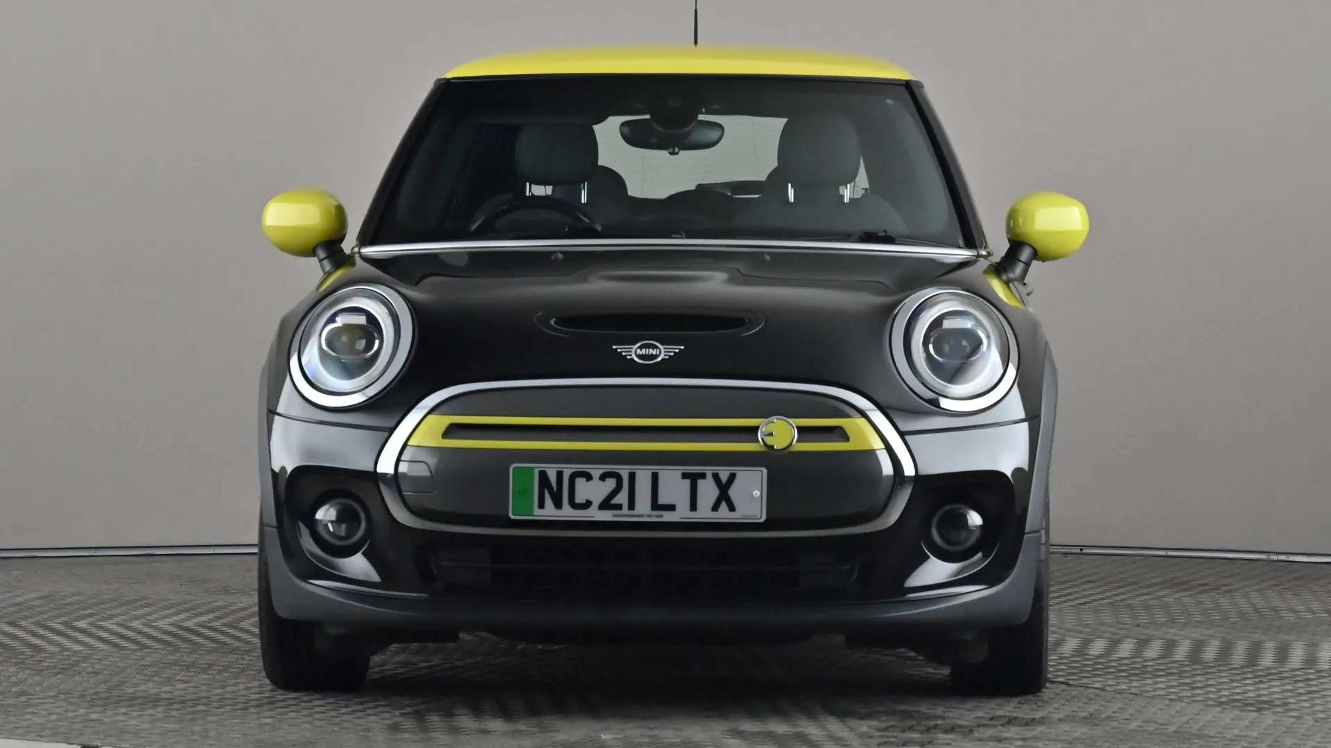 A 2021 MINI HATCH 135kW Cooper S Level 2 33kWh Auto A 2021 MINI HATCH 135kW Cooper S Level 2 33kWh Auto