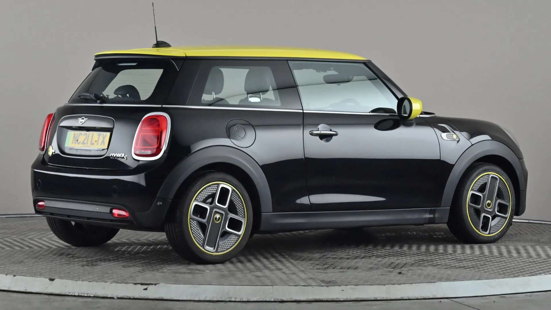 2021 MINI HATCH 2021 MINI HATCH