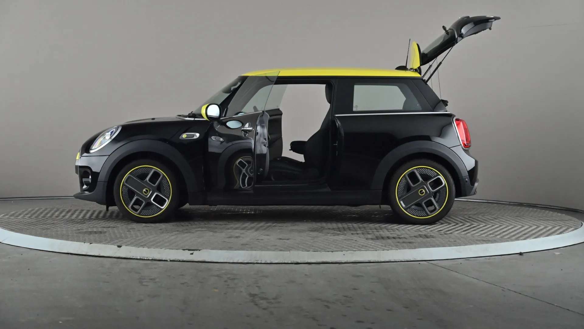 2021 MINI HATCH 2021 MINI HATCH