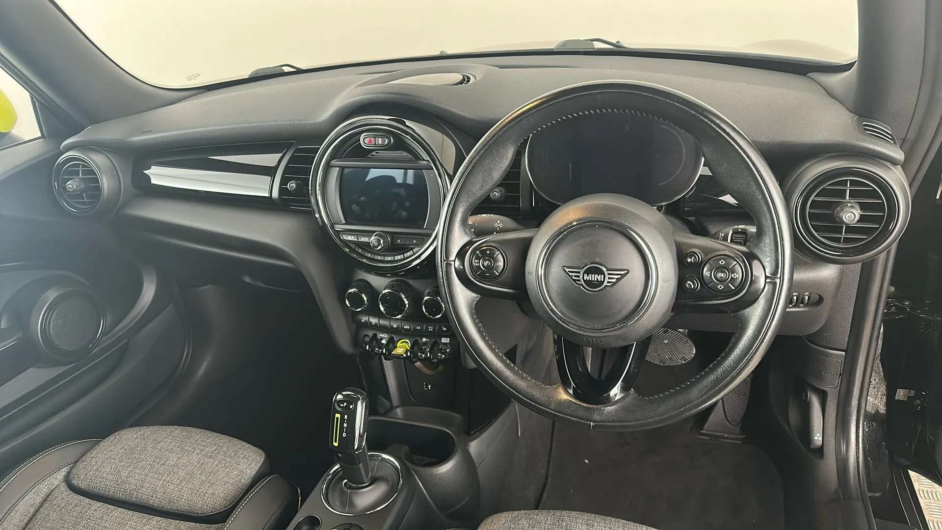 2021 MINI HATCH 2021 MINI HATCH
