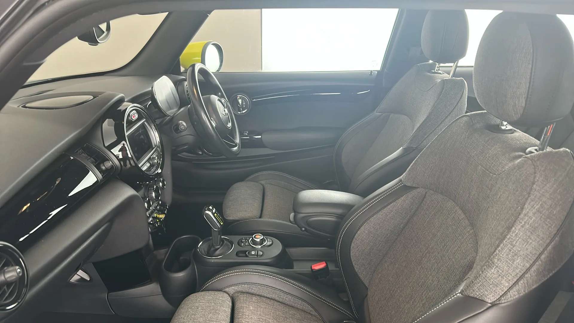 2021 MINI HATCH 2021 MINI HATCH