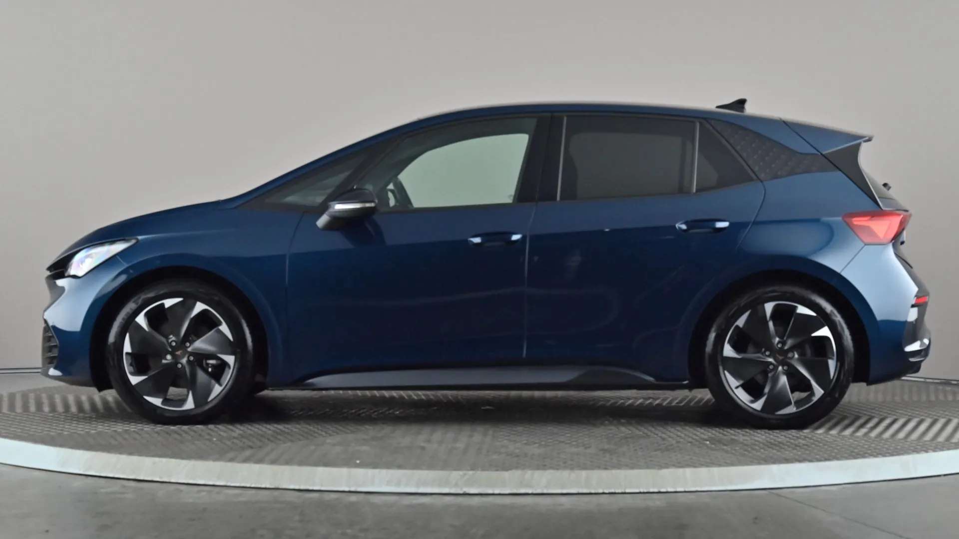 2023 CUPRA BORN 2023 CUPRA BORN