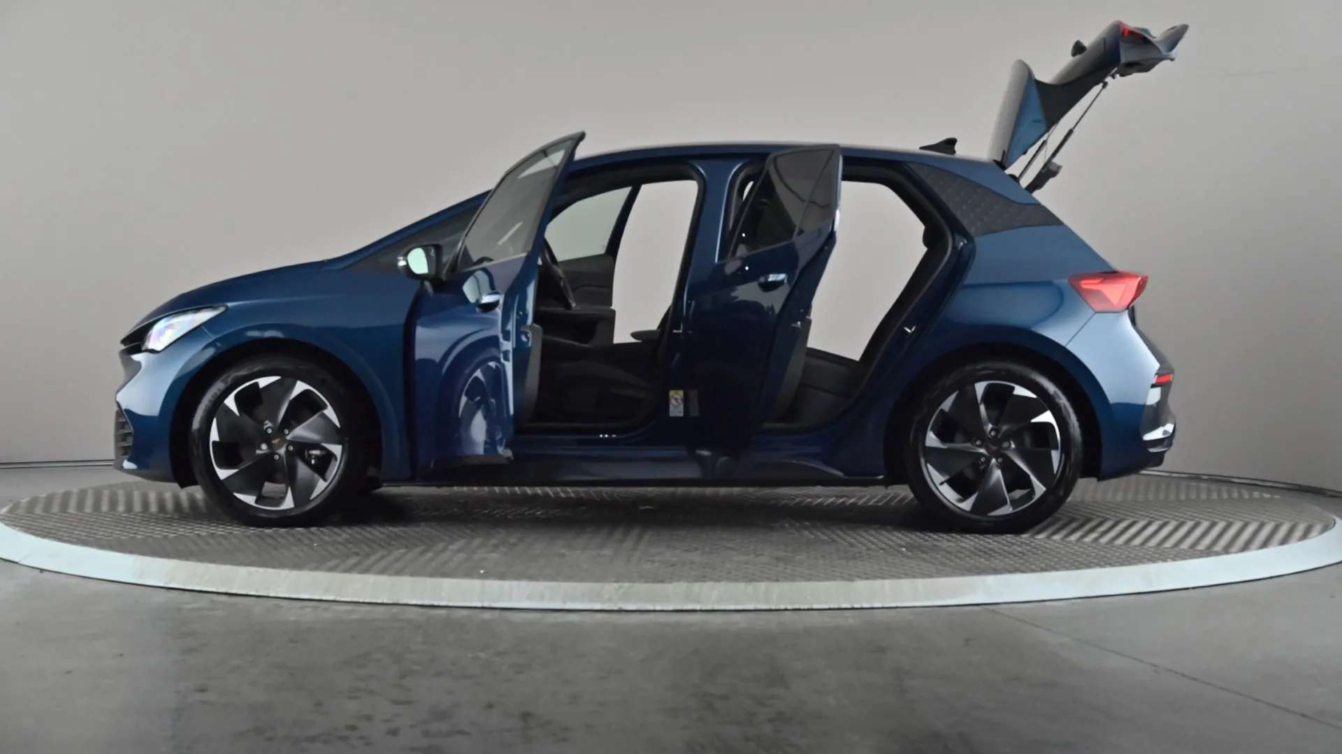 2023 CUPRA BORN 2023 CUPRA BORN