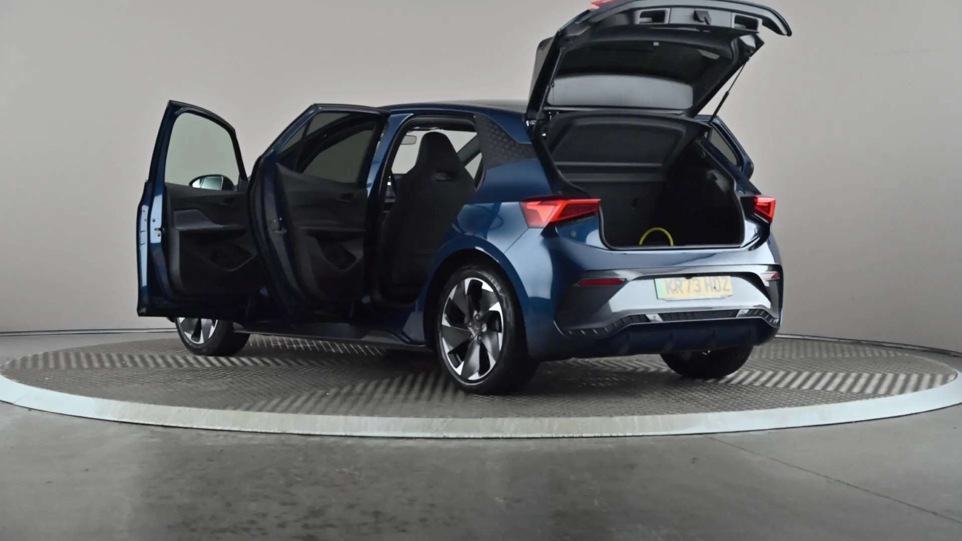 2023 CUPRA BORN 2023 CUPRA BORN