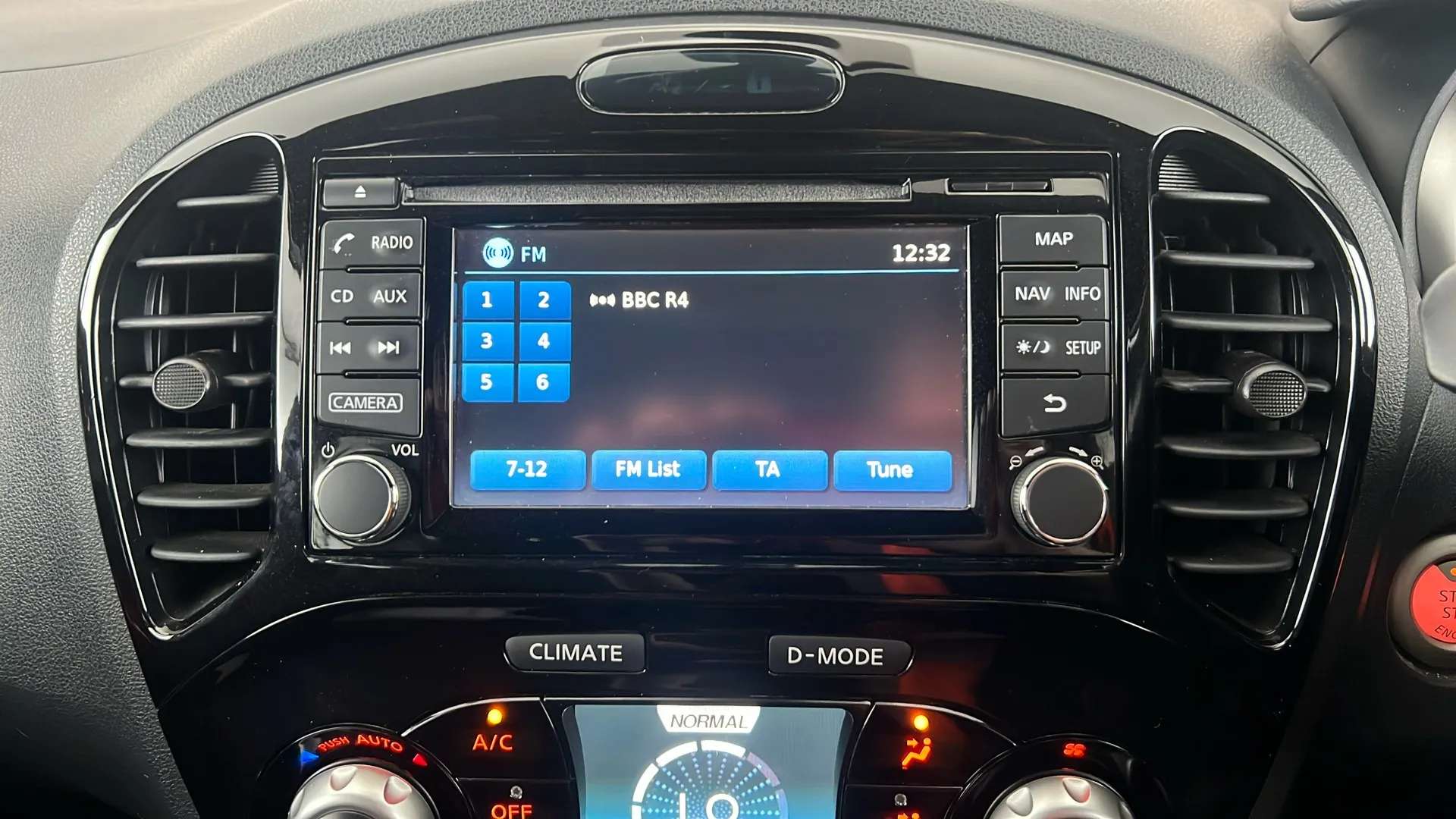 2017 NISSAN JUKE 2017 NISSAN JUKE