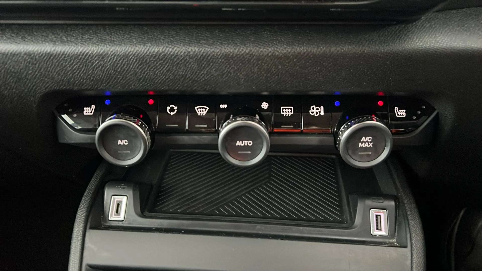 2023 CITROEN C4 2023 CITROEN C4