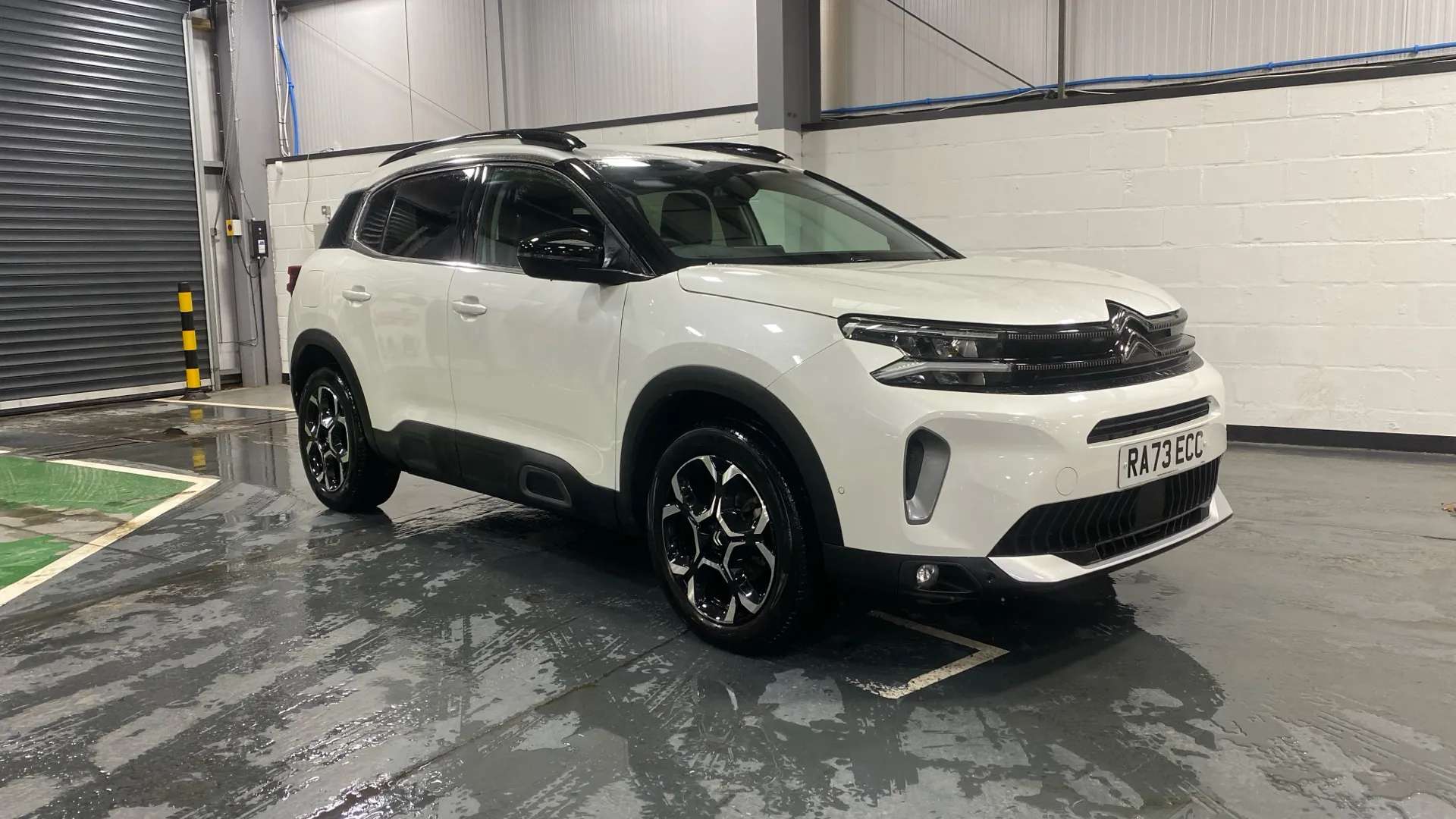A 2023 CITROEN C5 AIRCROSS 1.2 PureTech Max A 2023 CITROEN C5 AIRCROSS 1.2 PureTech Max