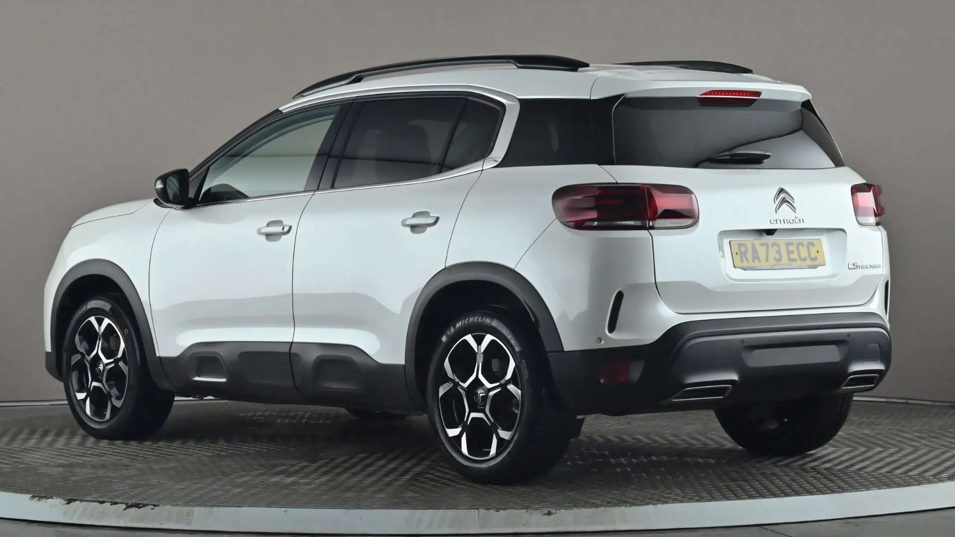 A 2023 CITROEN C5 AIRCROSS 1.2 PureTech Max A 2023 CITROEN C5 AIRCROSS 1.2 PureTech Max