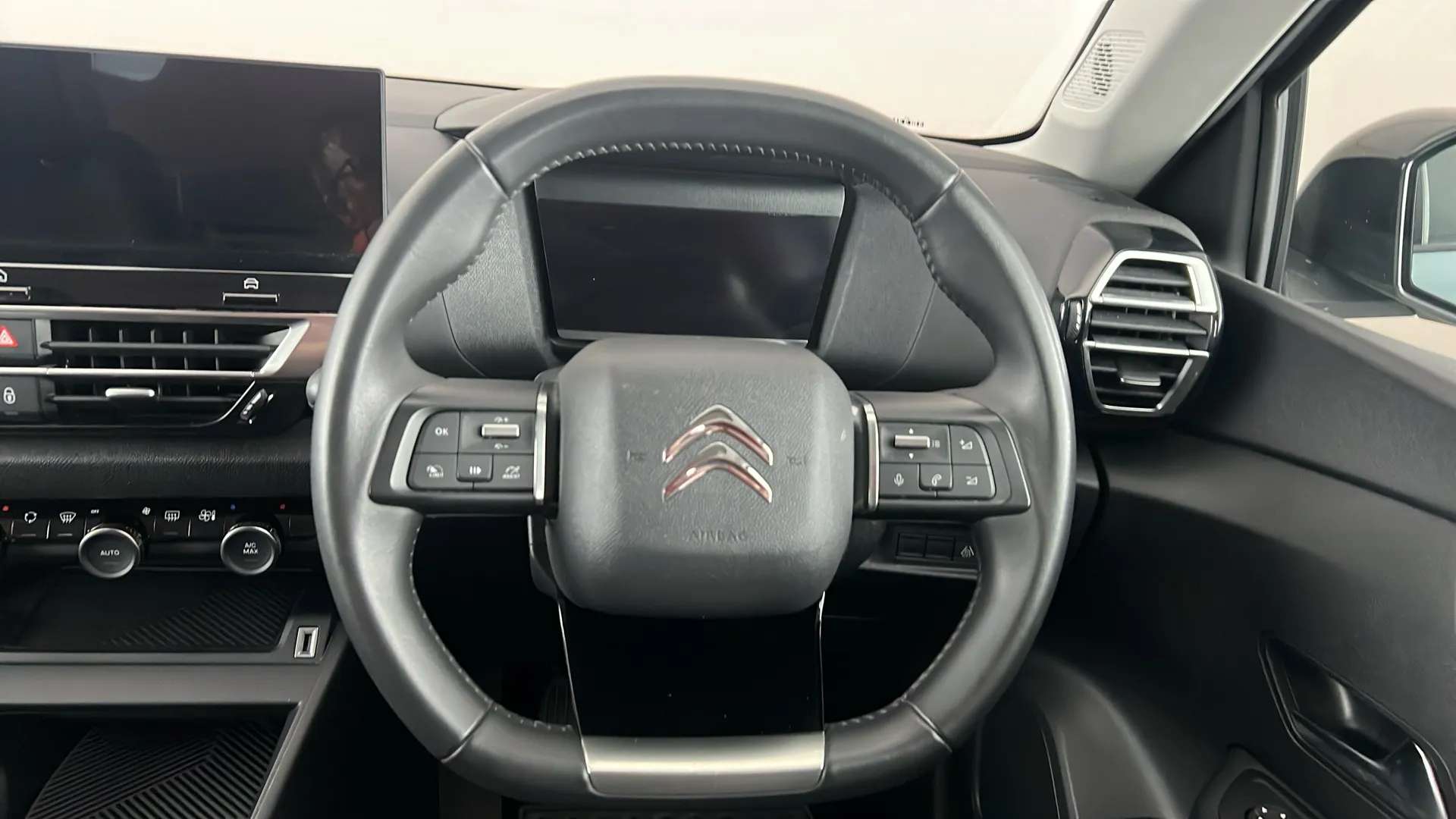 2023 CITROEN C4 2023 CITROEN C4