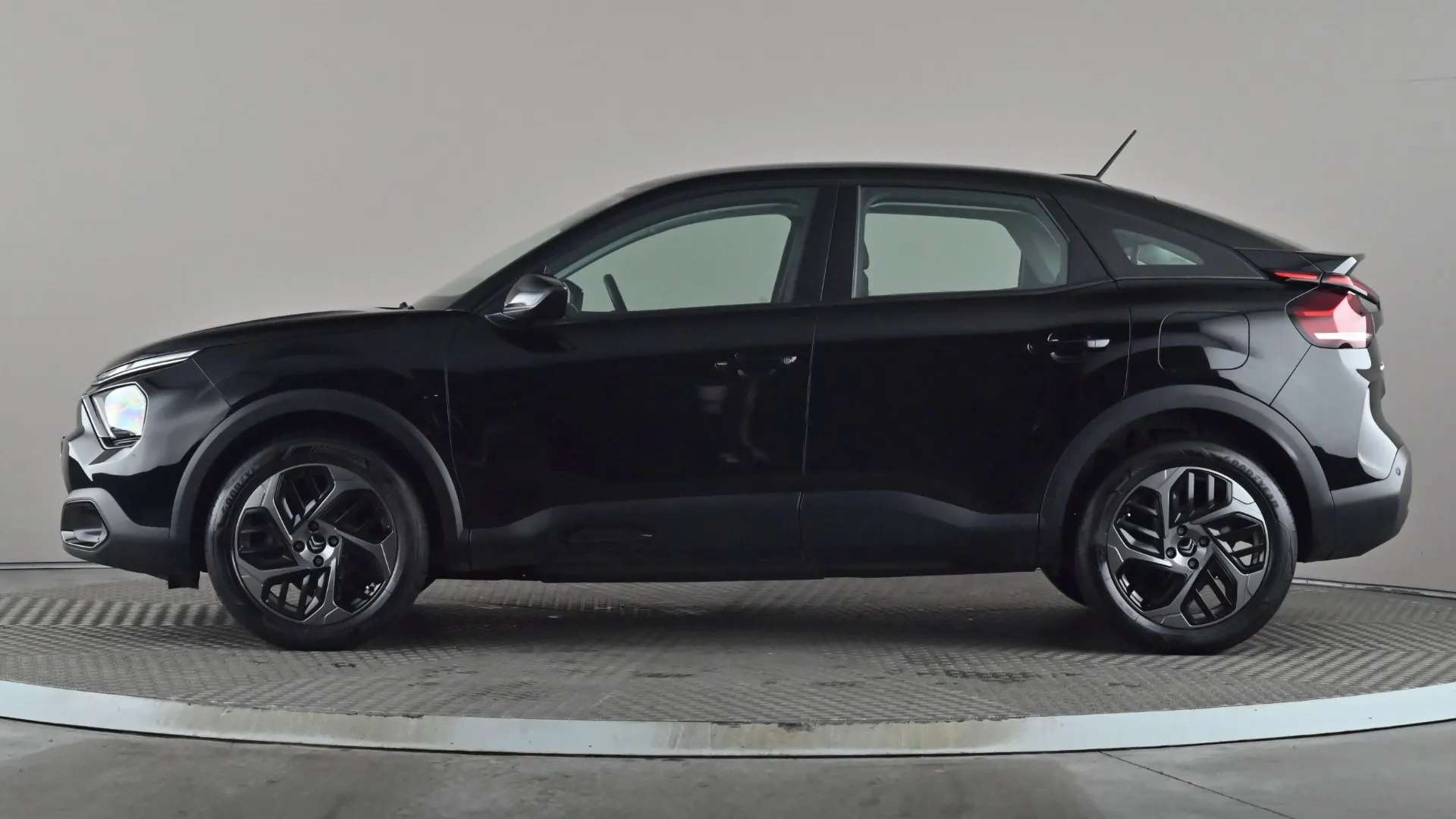 A 2023 CITROEN C4 1.2 PureTech You A 2023 CITROEN C4 1.2 PureTech You