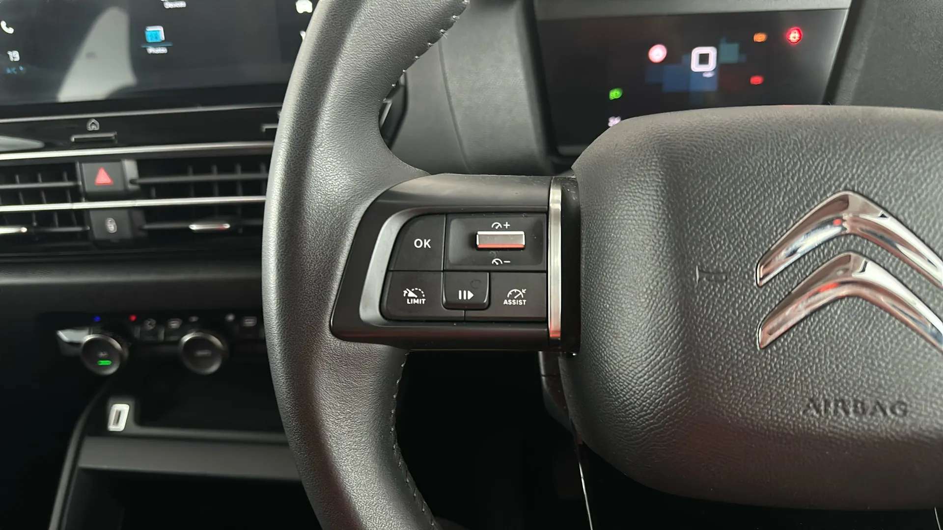 2023 CITROEN C4 2023 CITROEN C4