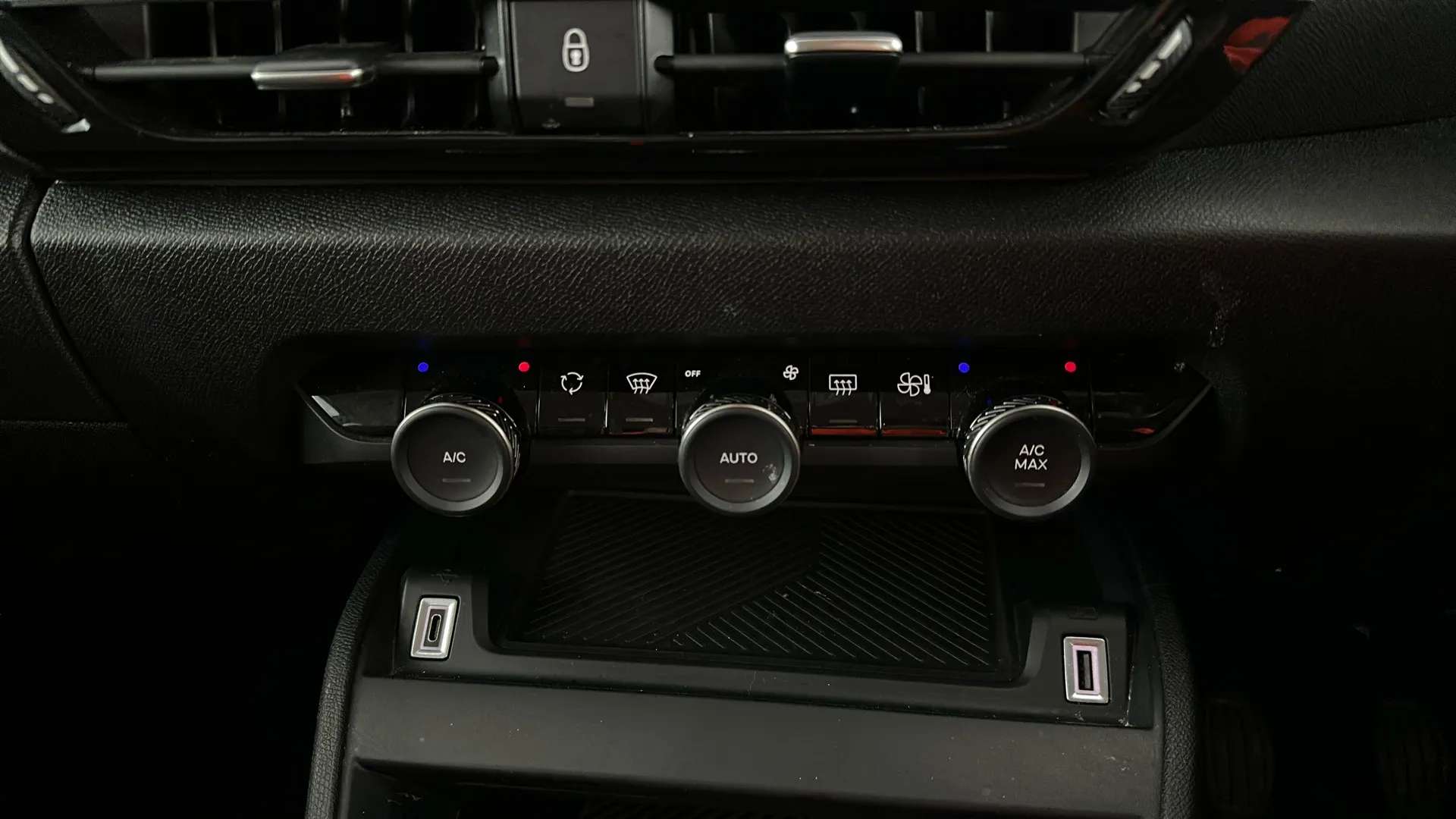 2023 CITROEN C4 2023 CITROEN C4