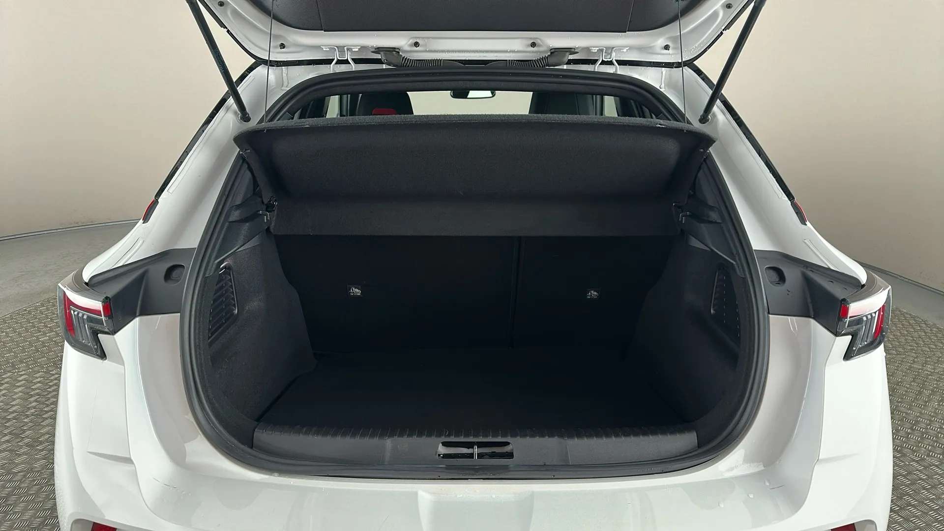 2023 VAUXHALL MOKKA 2023 VAUXHALL MOKKA