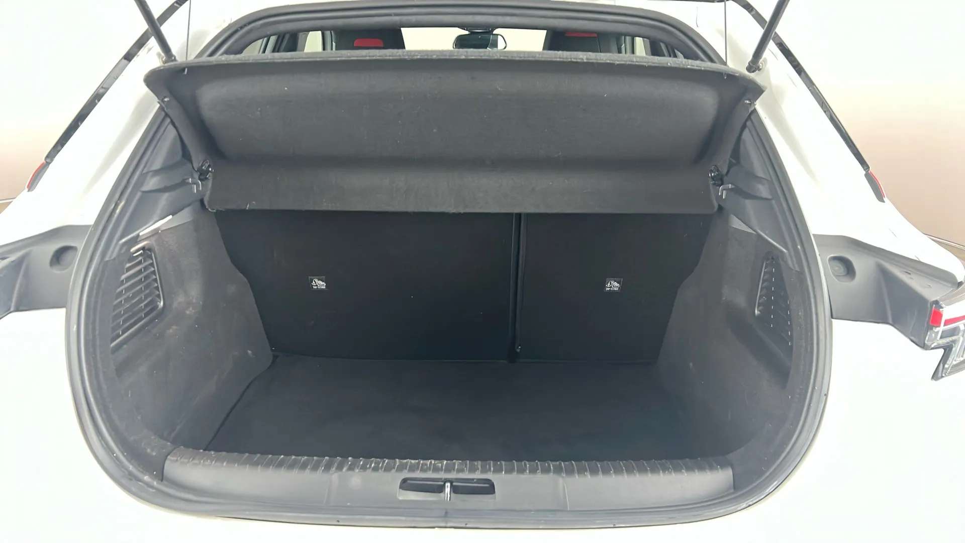 2023 VAUXHALL MOKKA 2023 VAUXHALL MOKKA