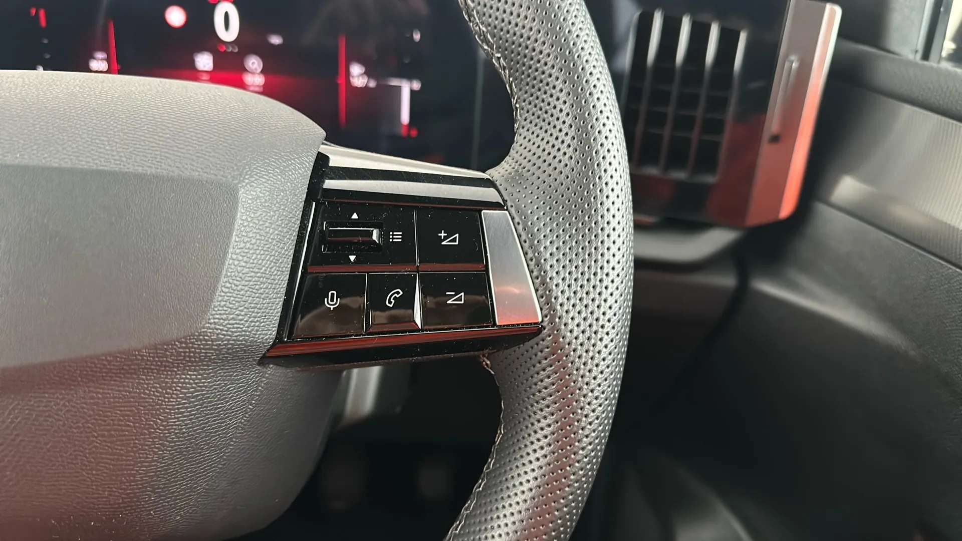 2024 VAUXHALL ASTRA 2024 VAUXHALL ASTRA