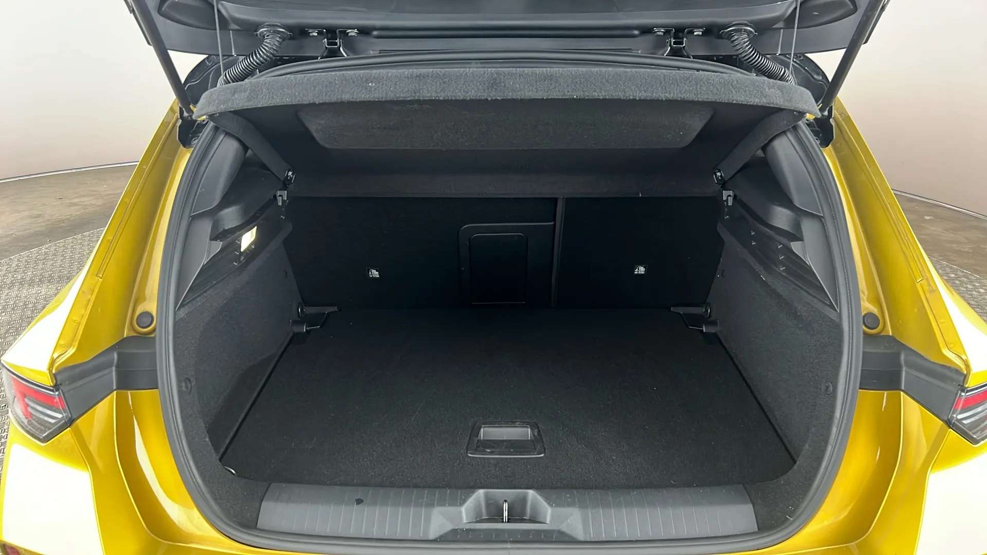2024 VAUXHALL ASTRA 2024 VAUXHALL ASTRA