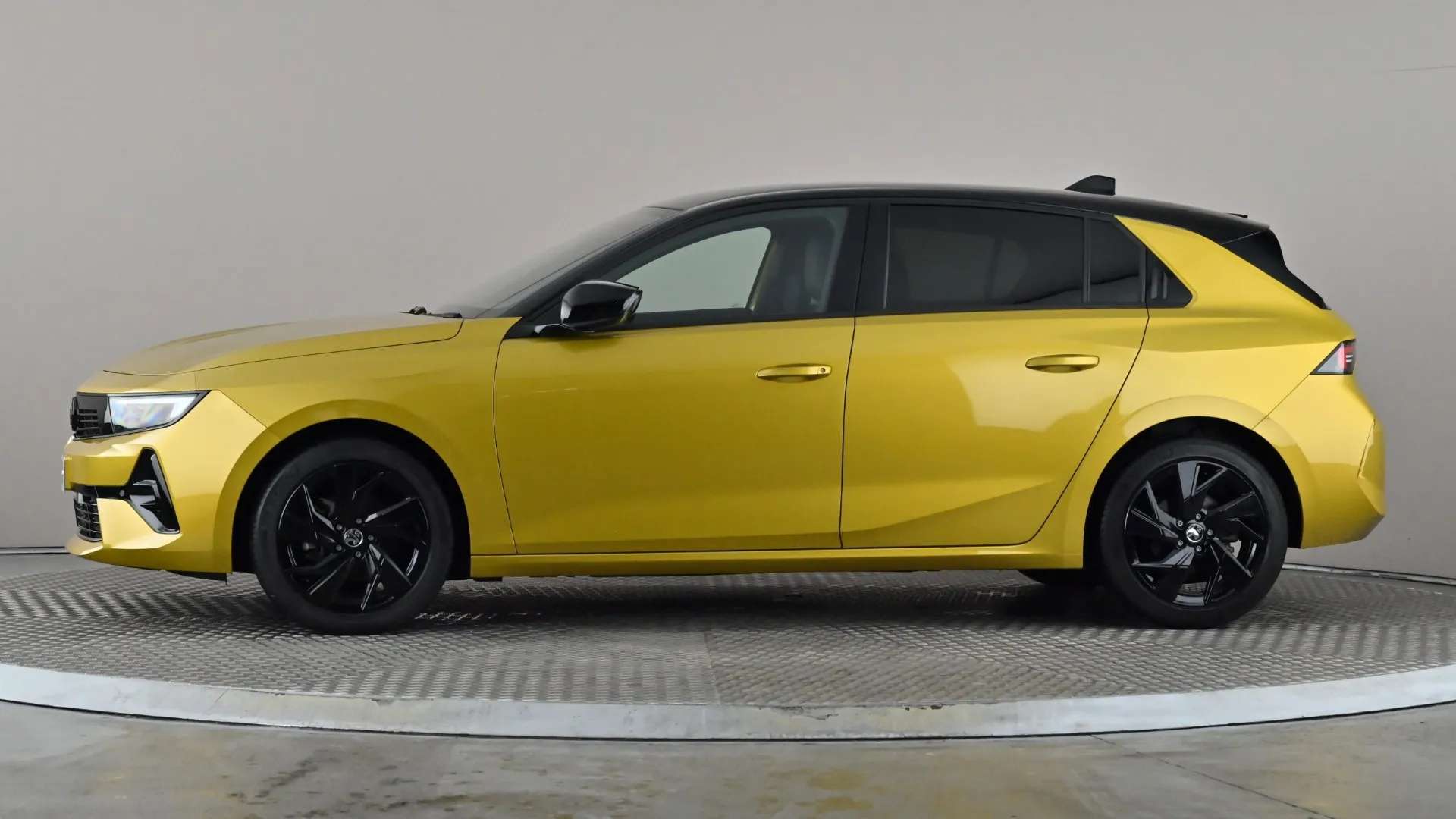 A 2024 VAUXHALL ASTRA 1.2 Turbo 130 GS A 2024 VAUXHALL ASTRA 1.2 Turbo 130 GS