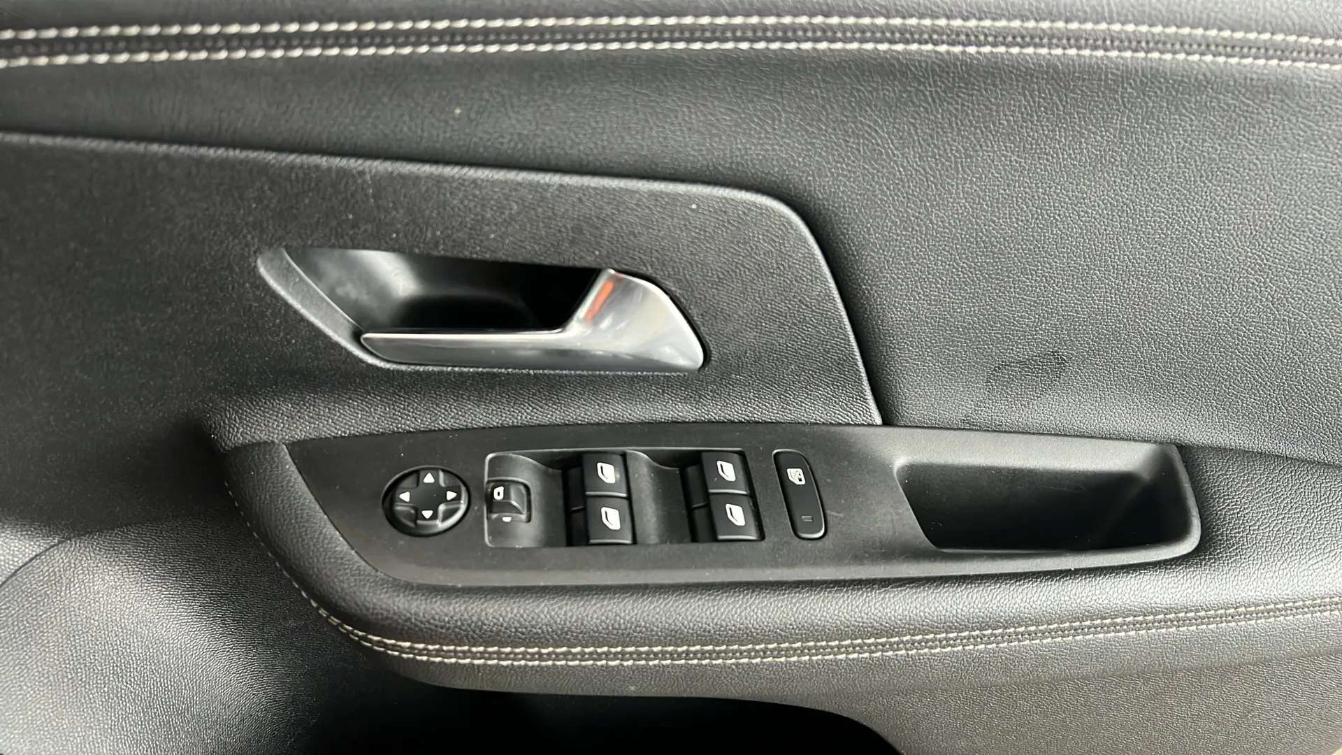 2023 VAUXHALL MOKKA 2023 VAUXHALL MOKKA
